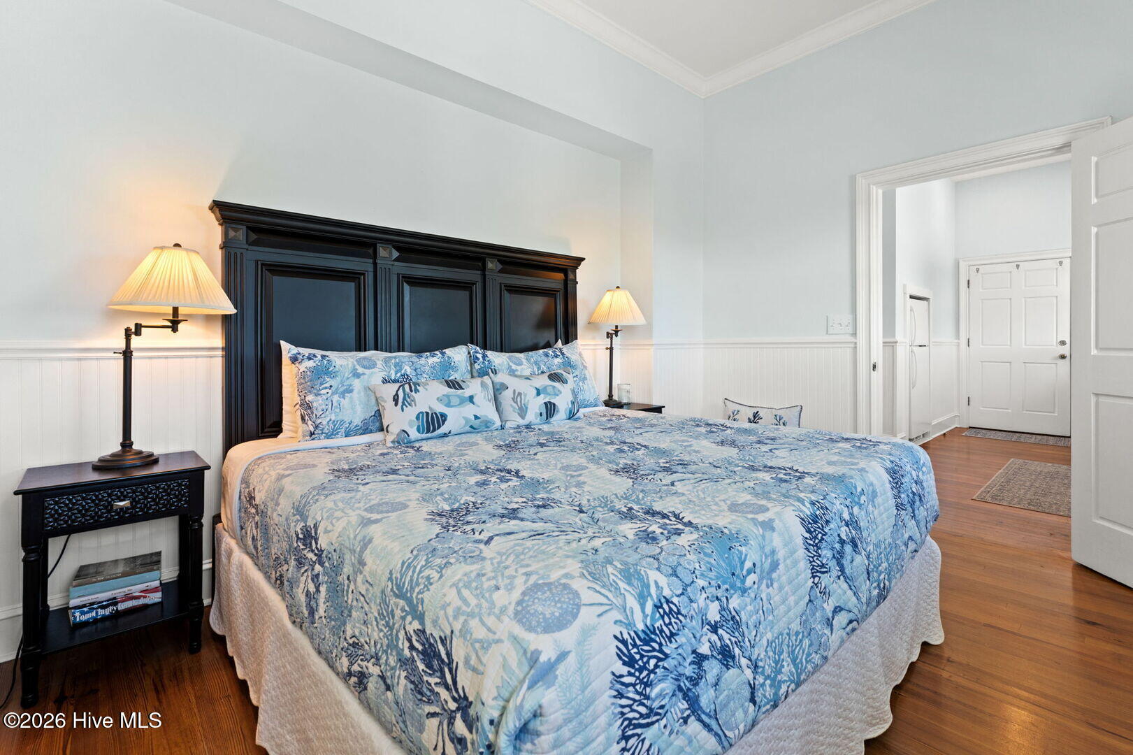 21 Keelson Row Captains Quarters Week C Property Photo 11
