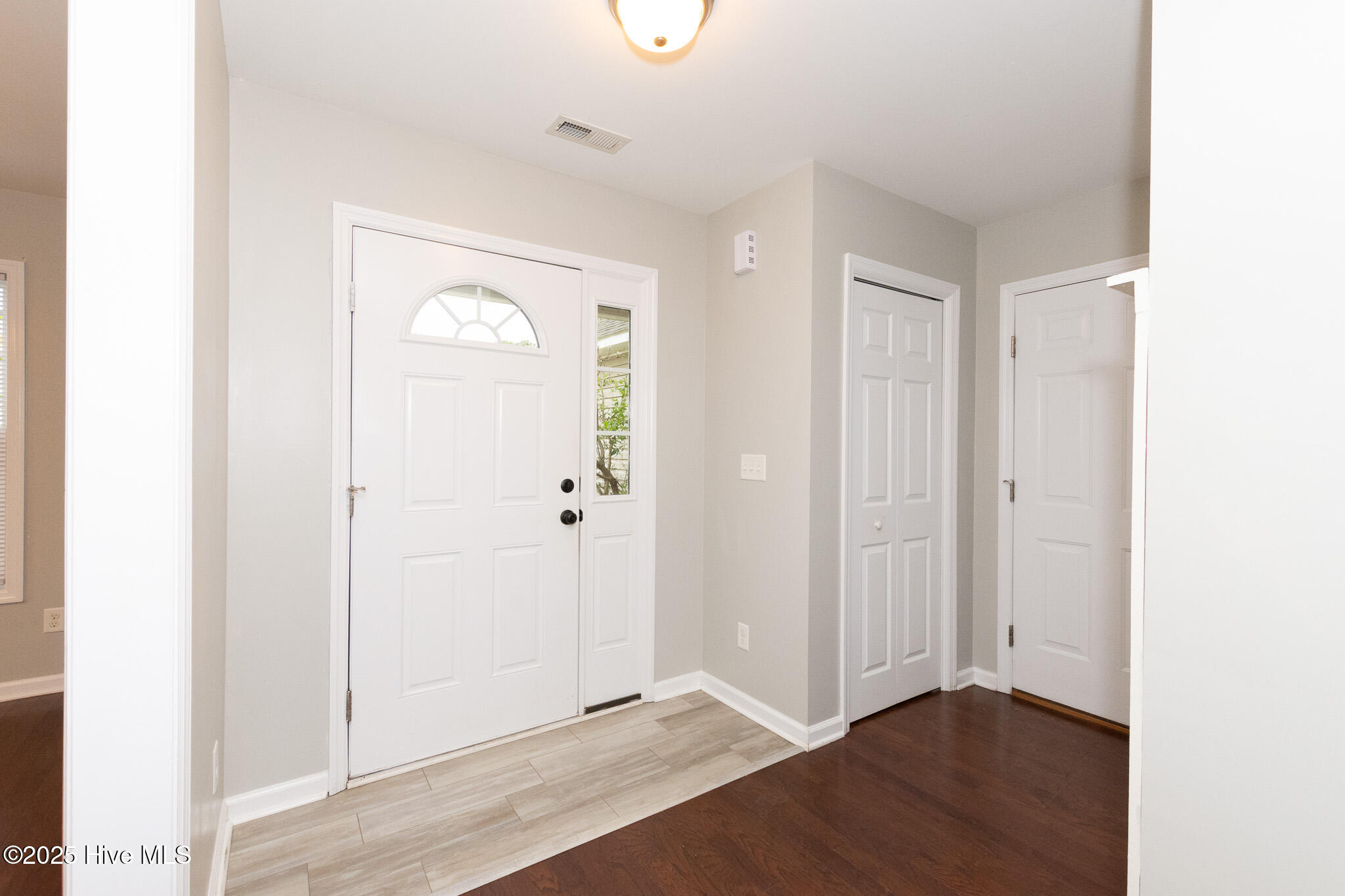 240 Everett Yopp Drive Property Photo 6