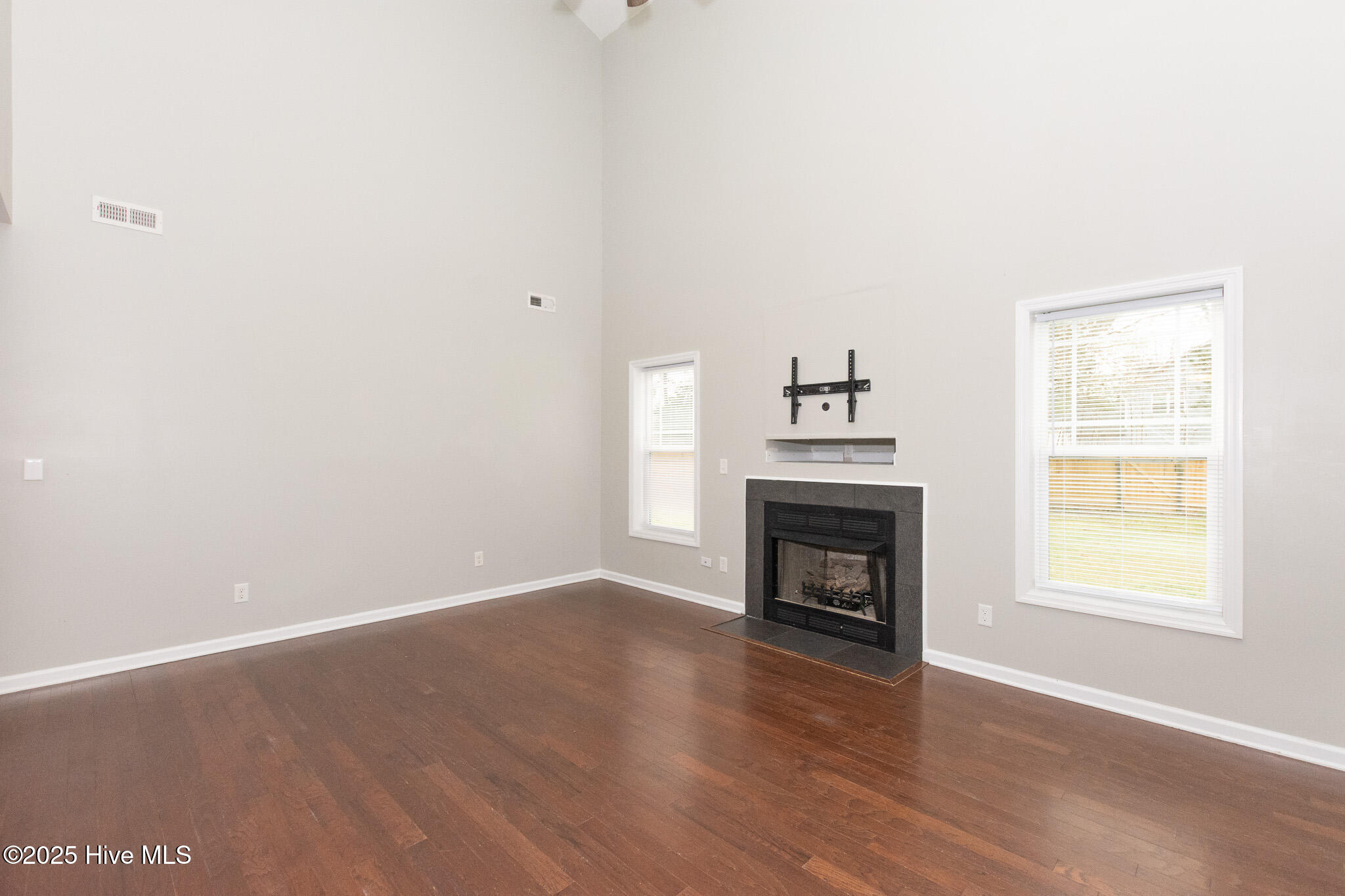 240 Everett Yopp Drive Property Photo 17