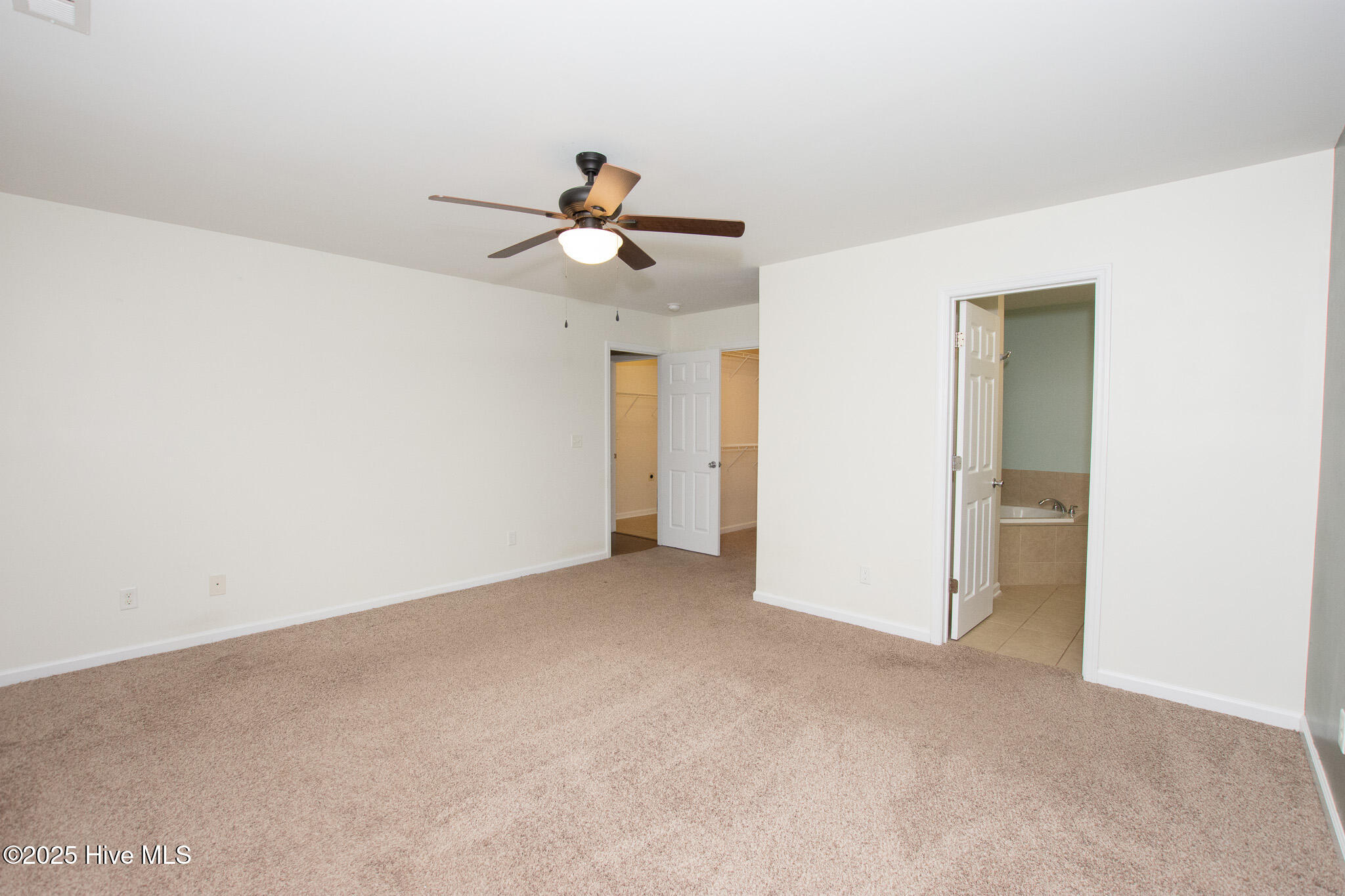 240 Everett Yopp Drive Property Photo 26