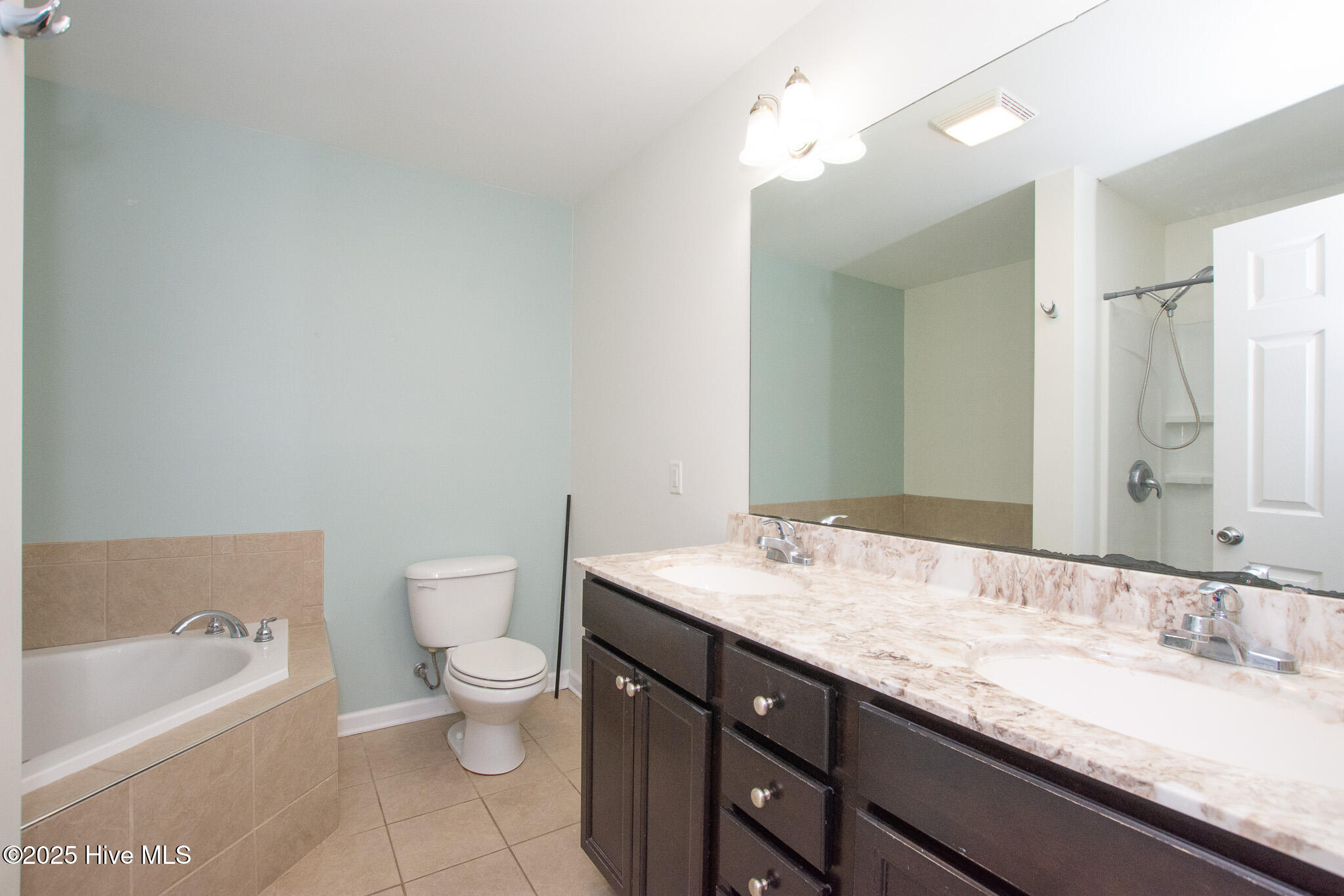 240 Everett Yopp Drive Property Photo 28
