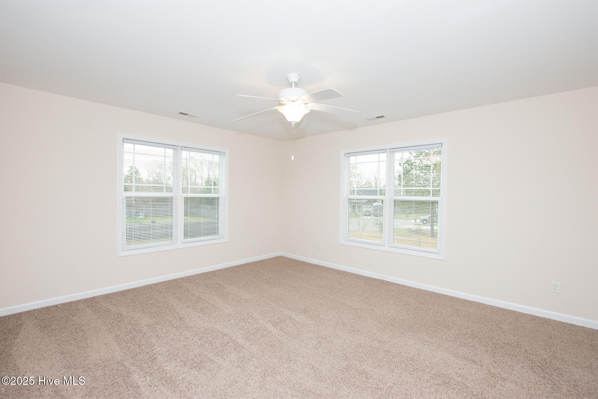 240 Everett Yopp Drive Property Photo 34