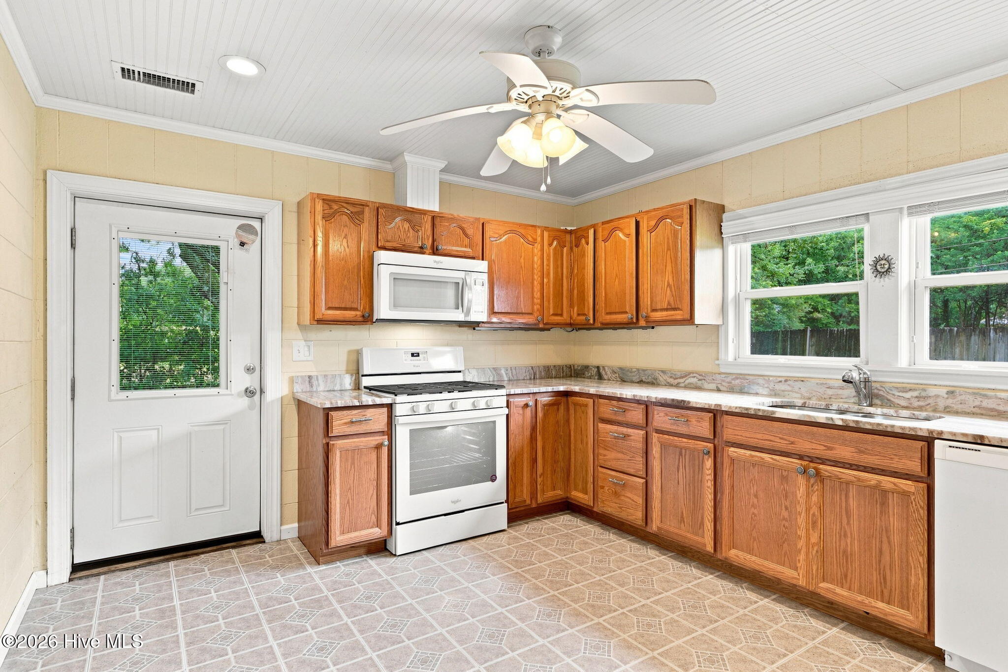 682 Tom Mann Road Property Photo 10