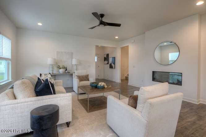 390 Lamer Loop 101 Property Photo 4