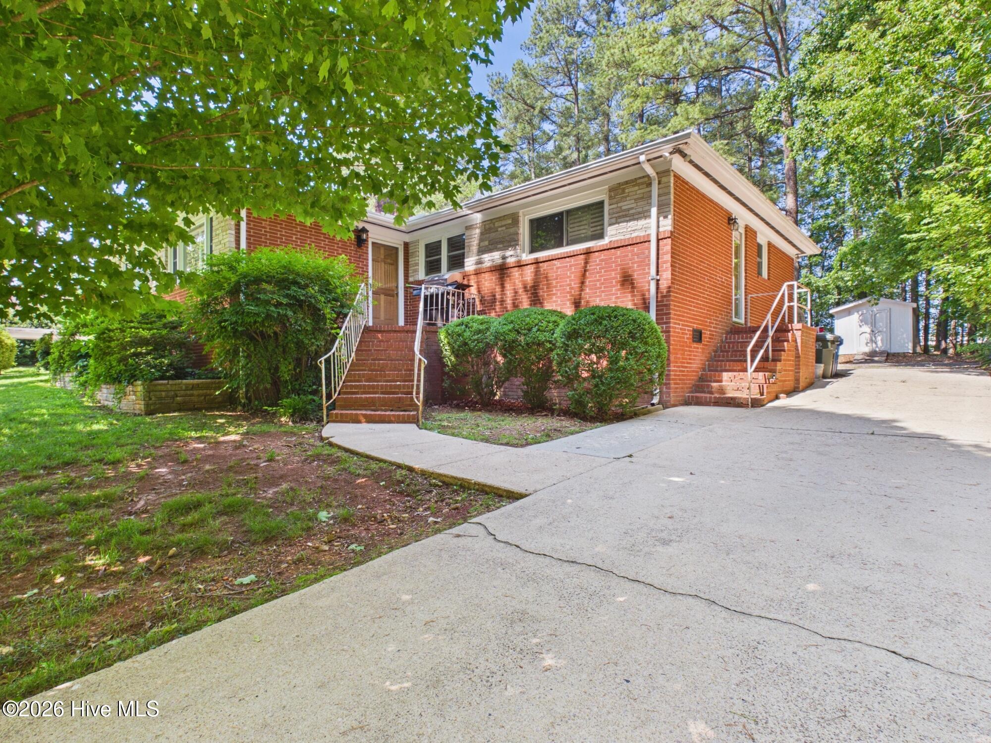 6515 Pleasant Pines Drive Property Photo 1