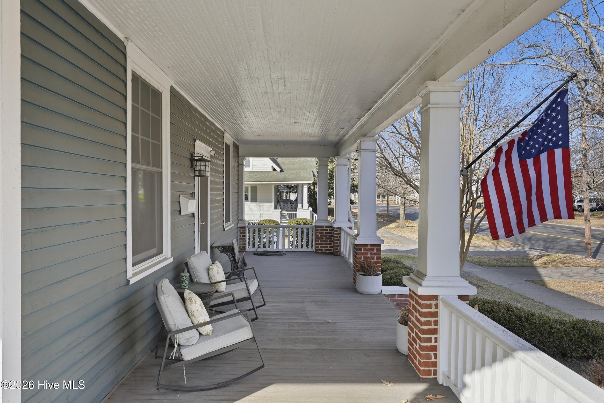 501 N Broad Street Property Photo 6