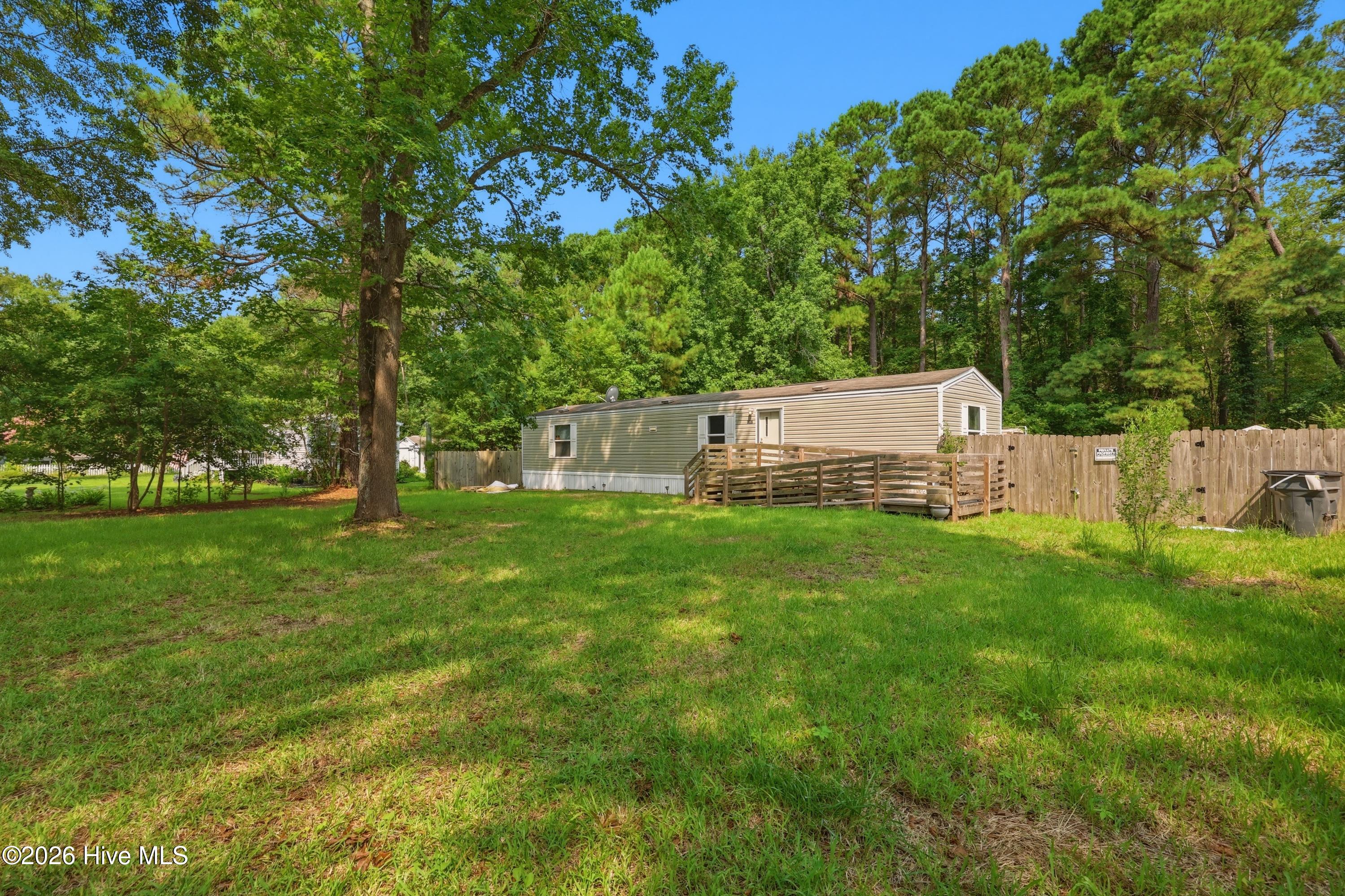 1426 Cherrytree Road Ne Property Photo 1