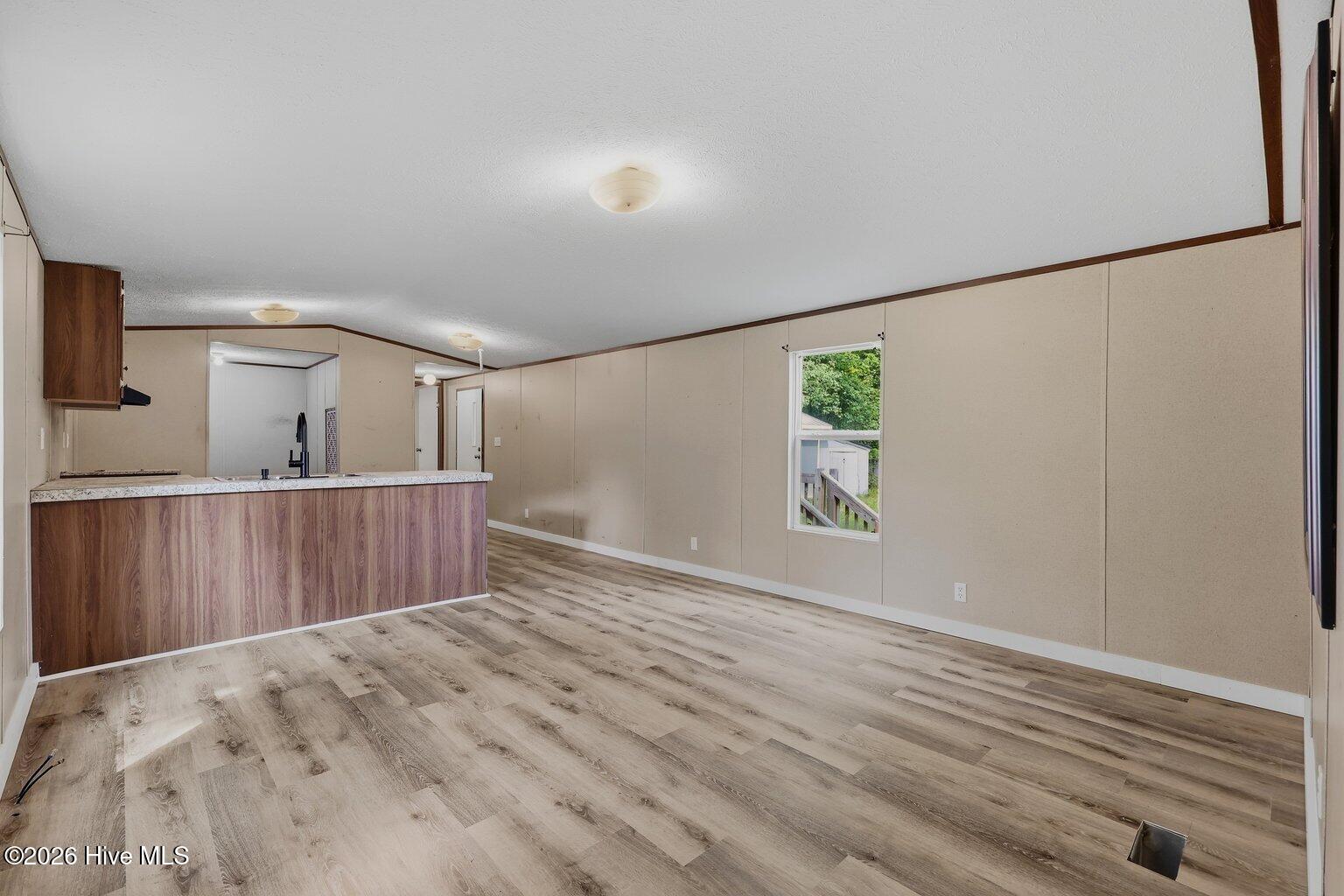 1426 Cherrytree Road Ne Property Photo 9