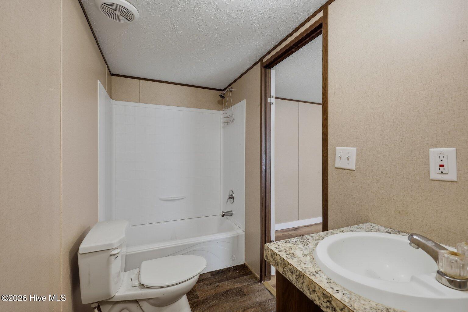 1426 Cherrytree Road Ne Property Photo 17