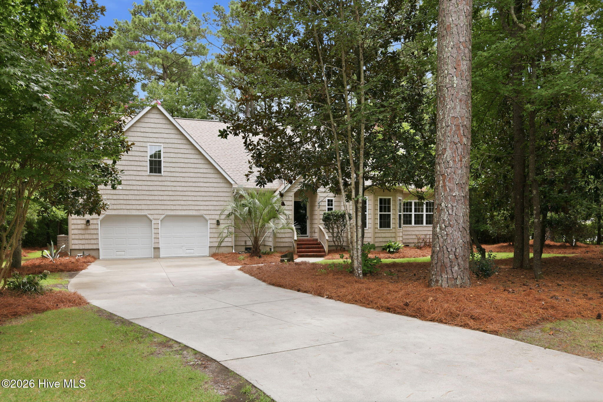 311 Winding Woods Way Property Photo 6