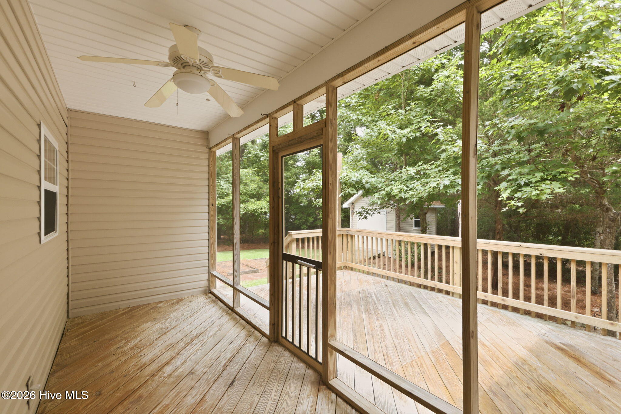 311 Winding Woods Way Property Photo 12
