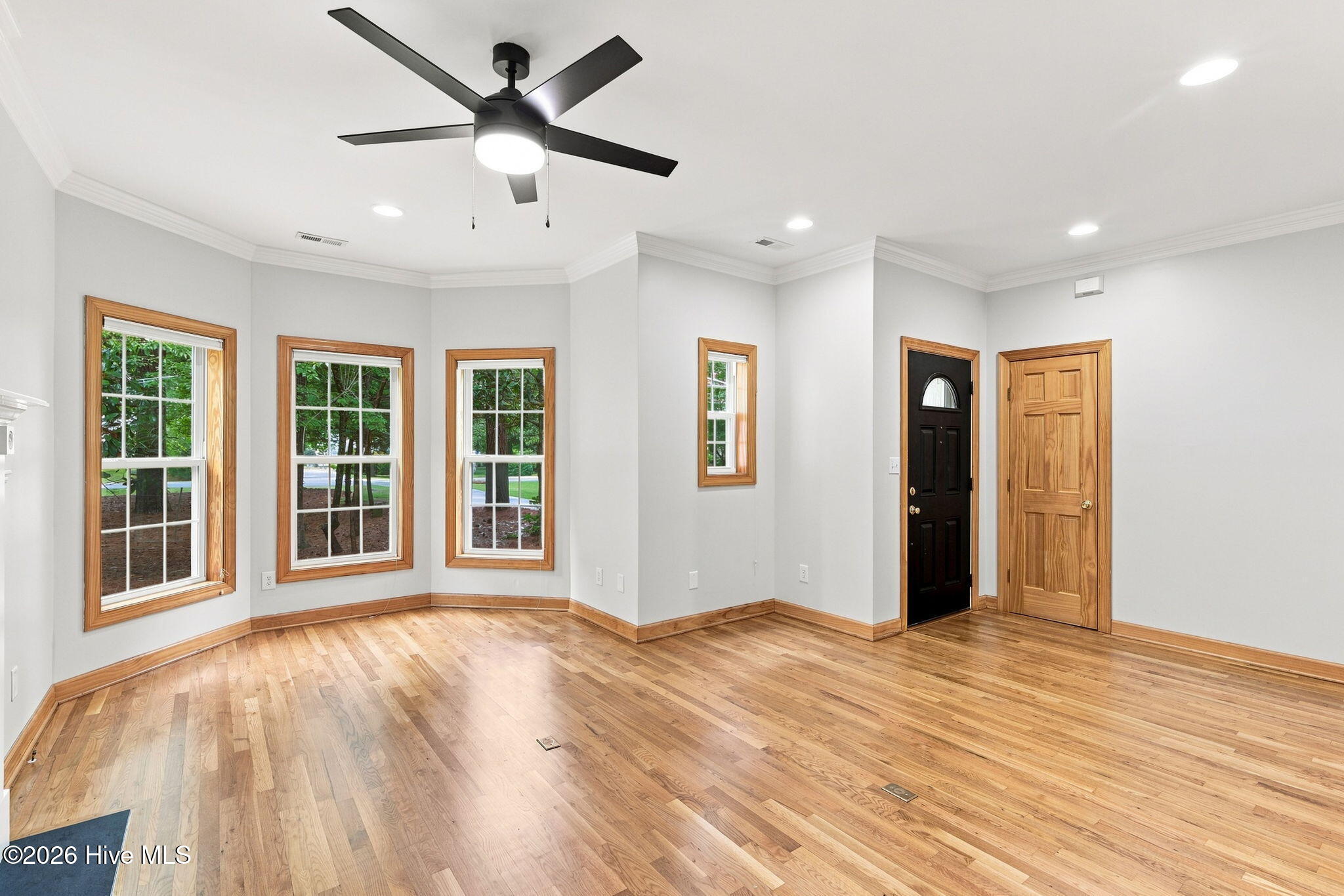 311 Winding Woods Way Property Photo 16