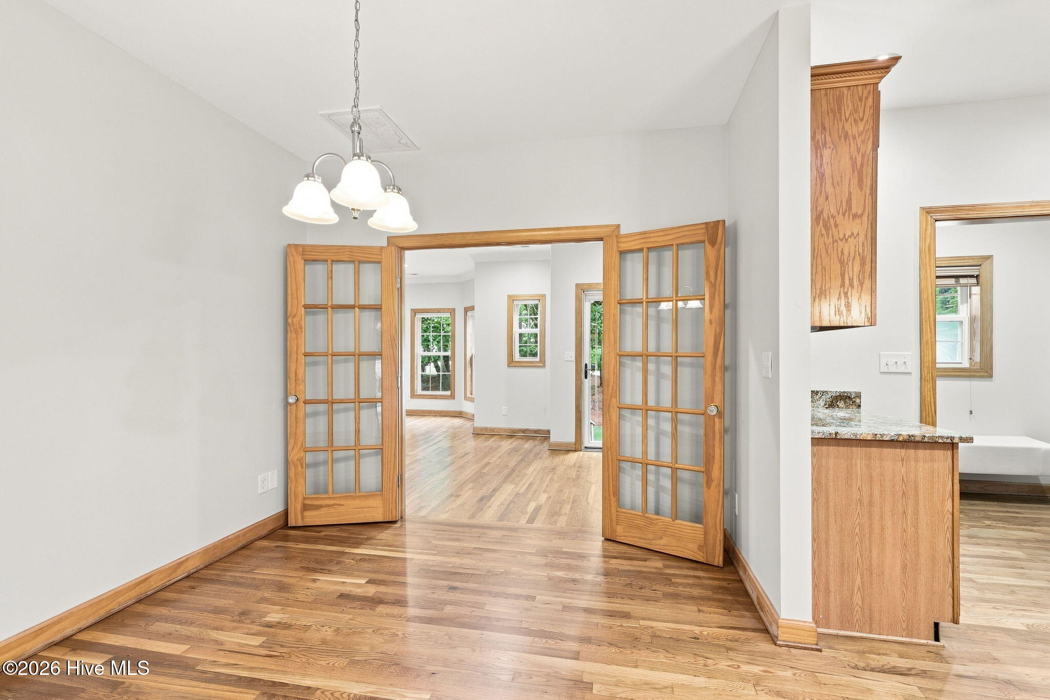 311 Winding Woods Way Property Photo 18