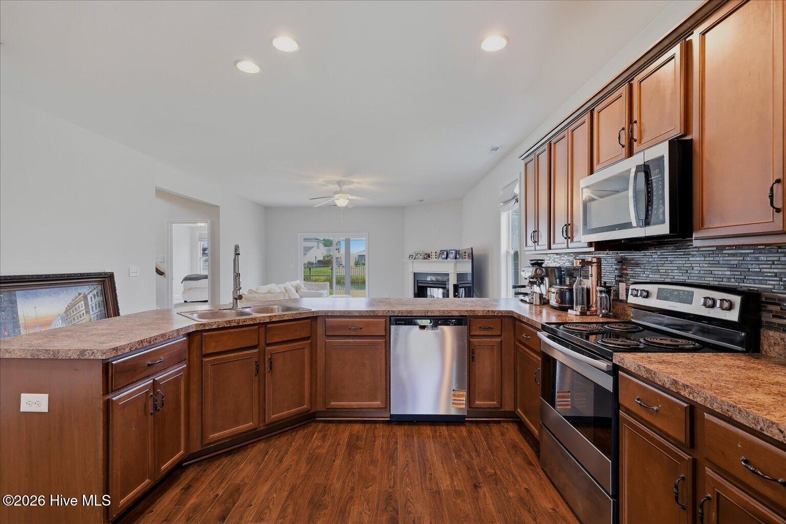2057 Lapham Drive Property Photo 11