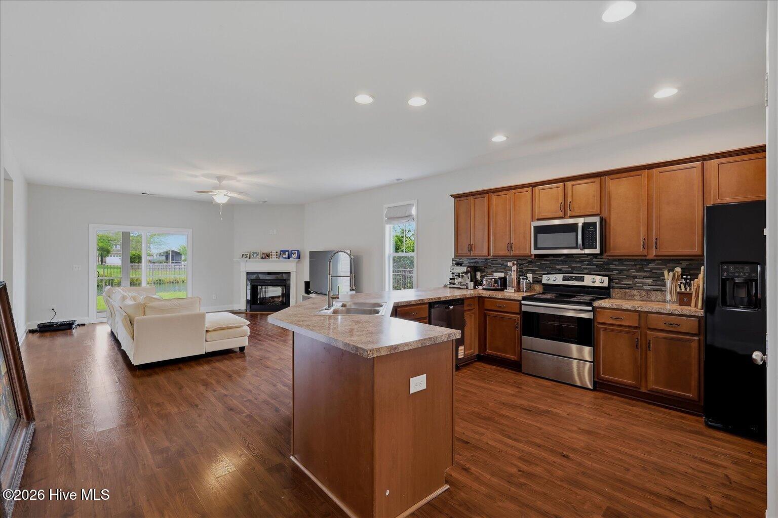 2057 Lapham Drive Property Photo 16