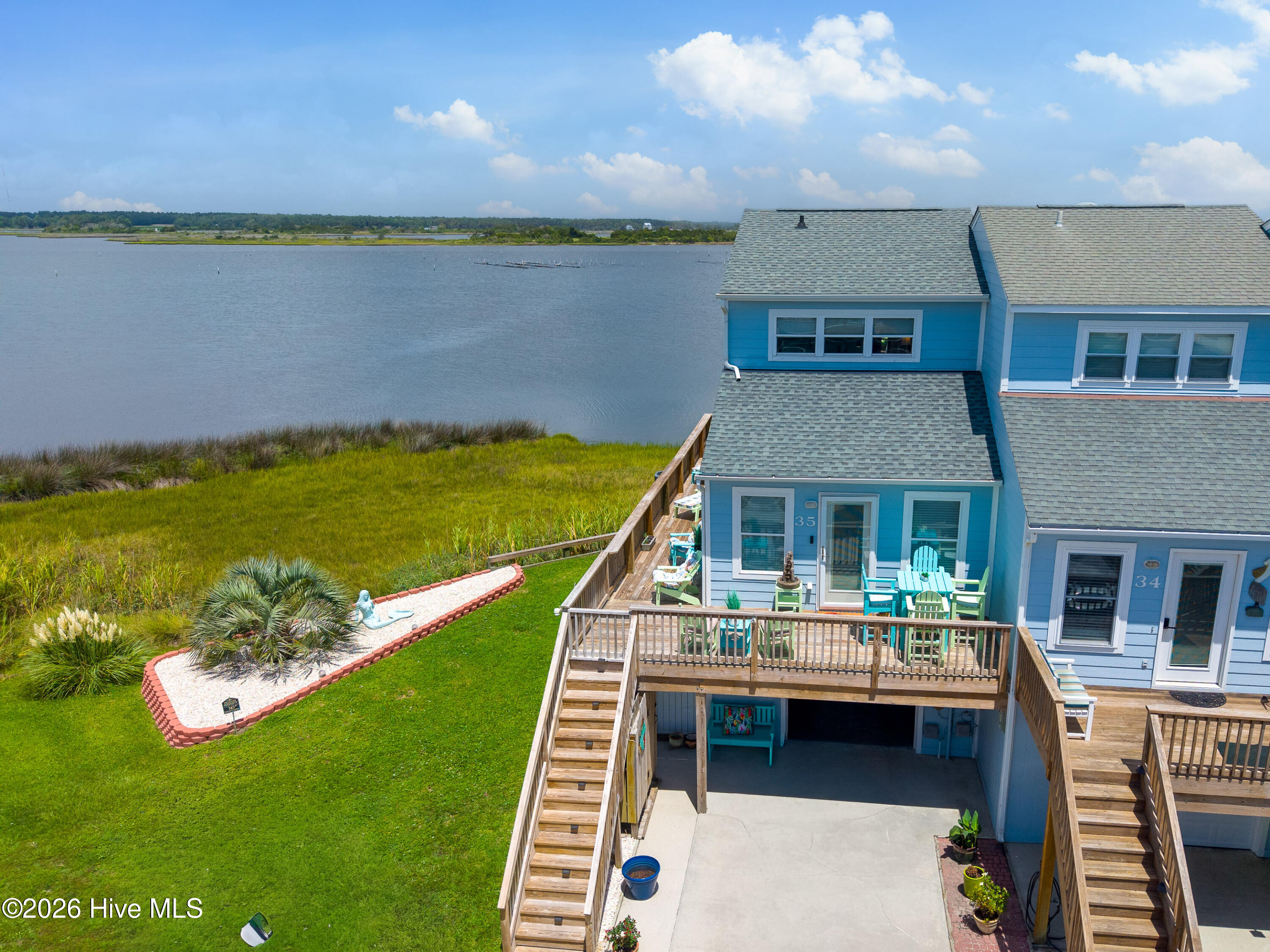35 Bermuda Landing Place Property Photo 3