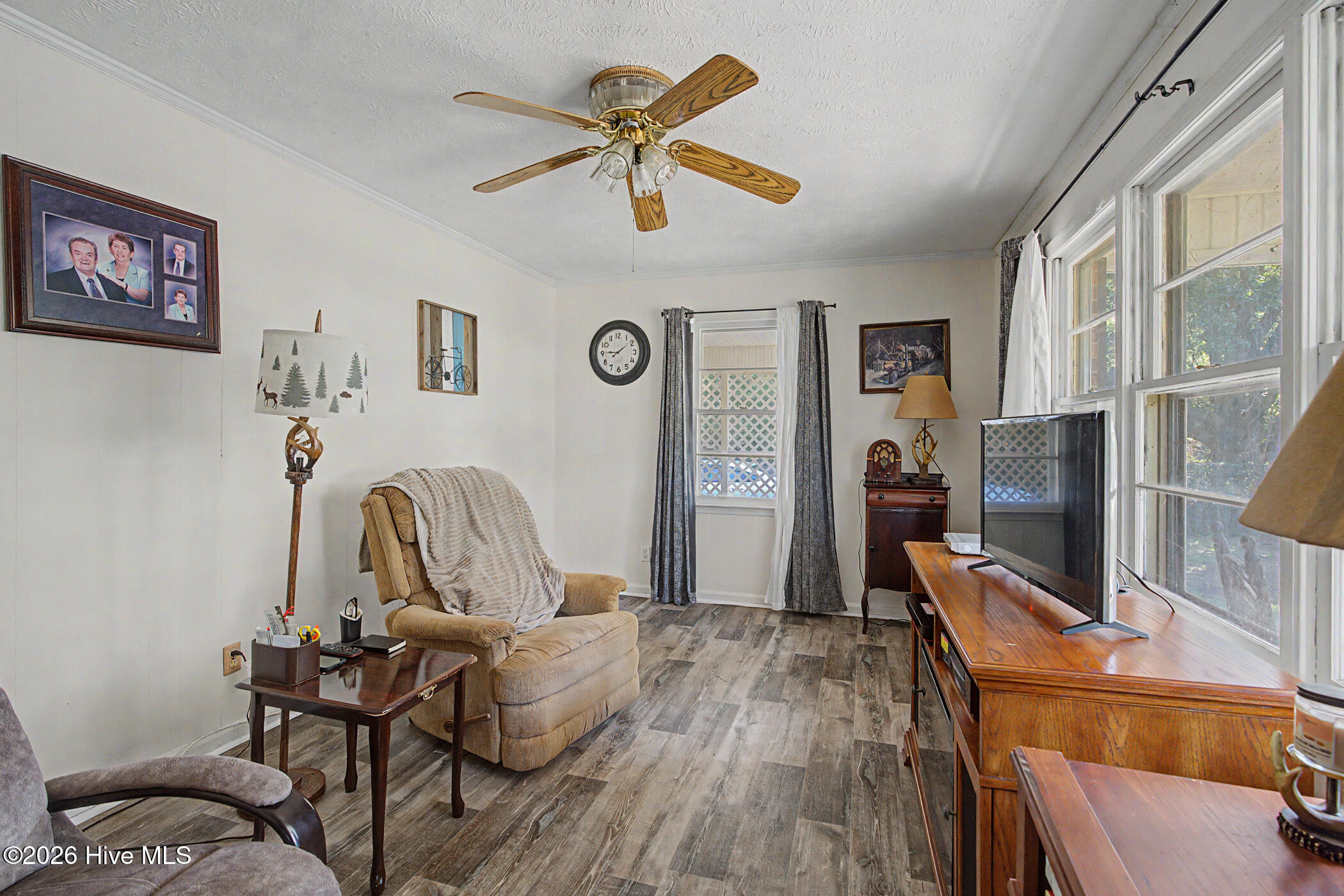 111 Grenaco Lane Property Photo 4