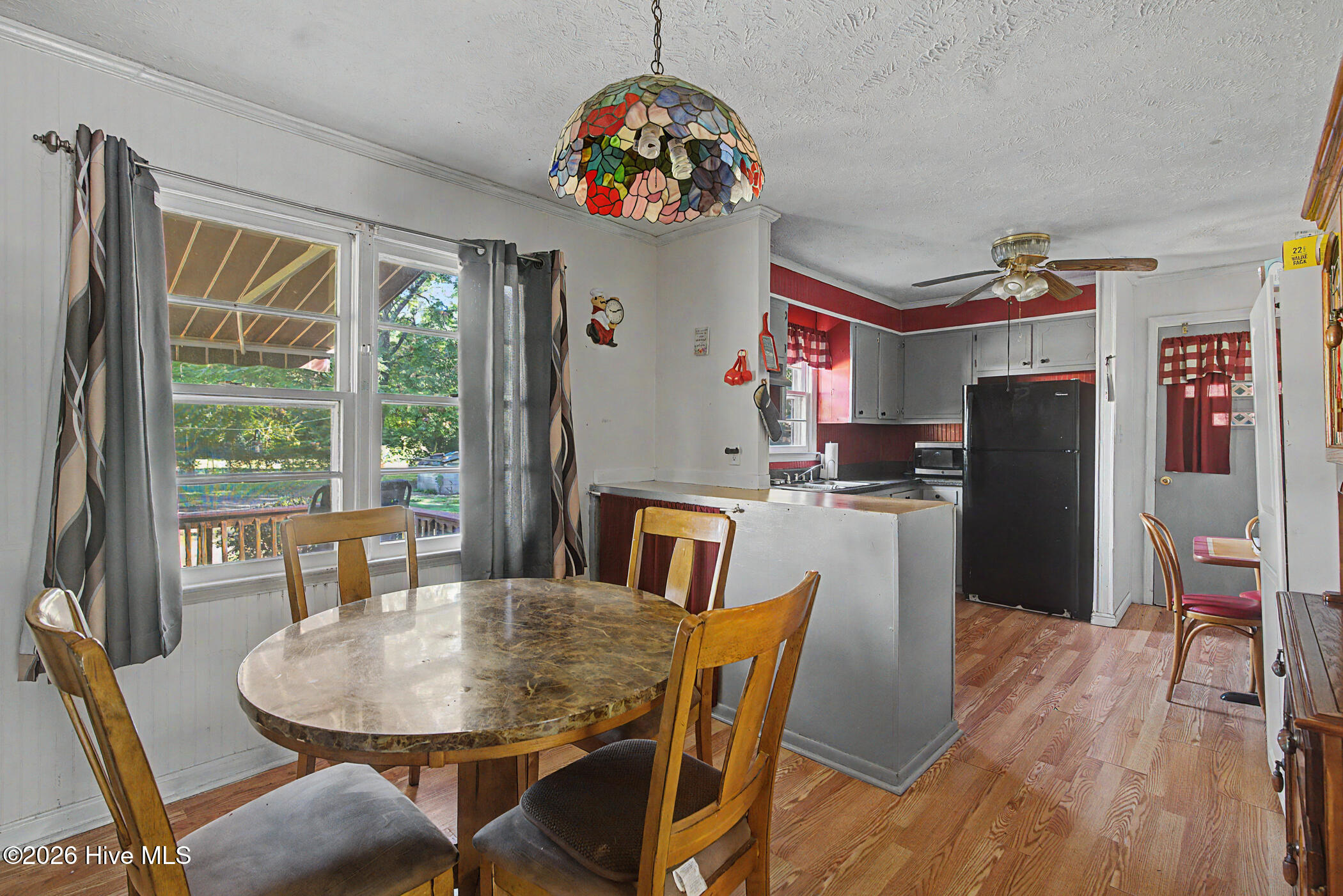 111 Grenaco Lane Property Photo 6