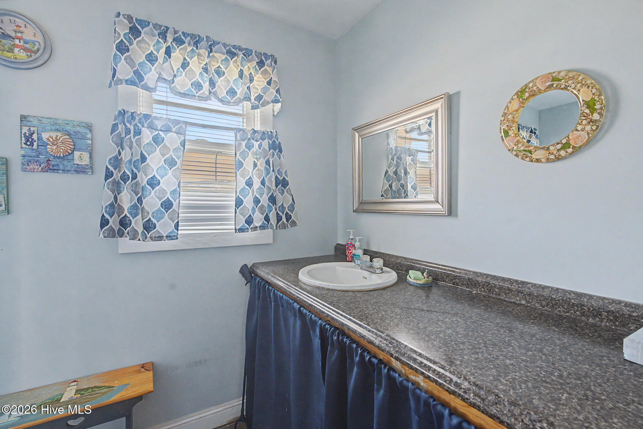 111 Grenaco Lane Property Photo 15