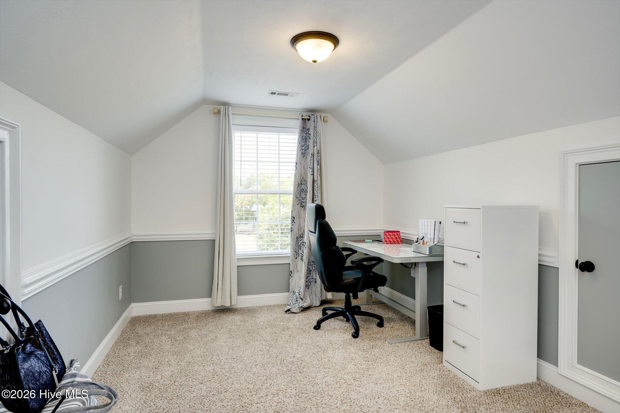 320 Kirkwood Drive Property Photo 25