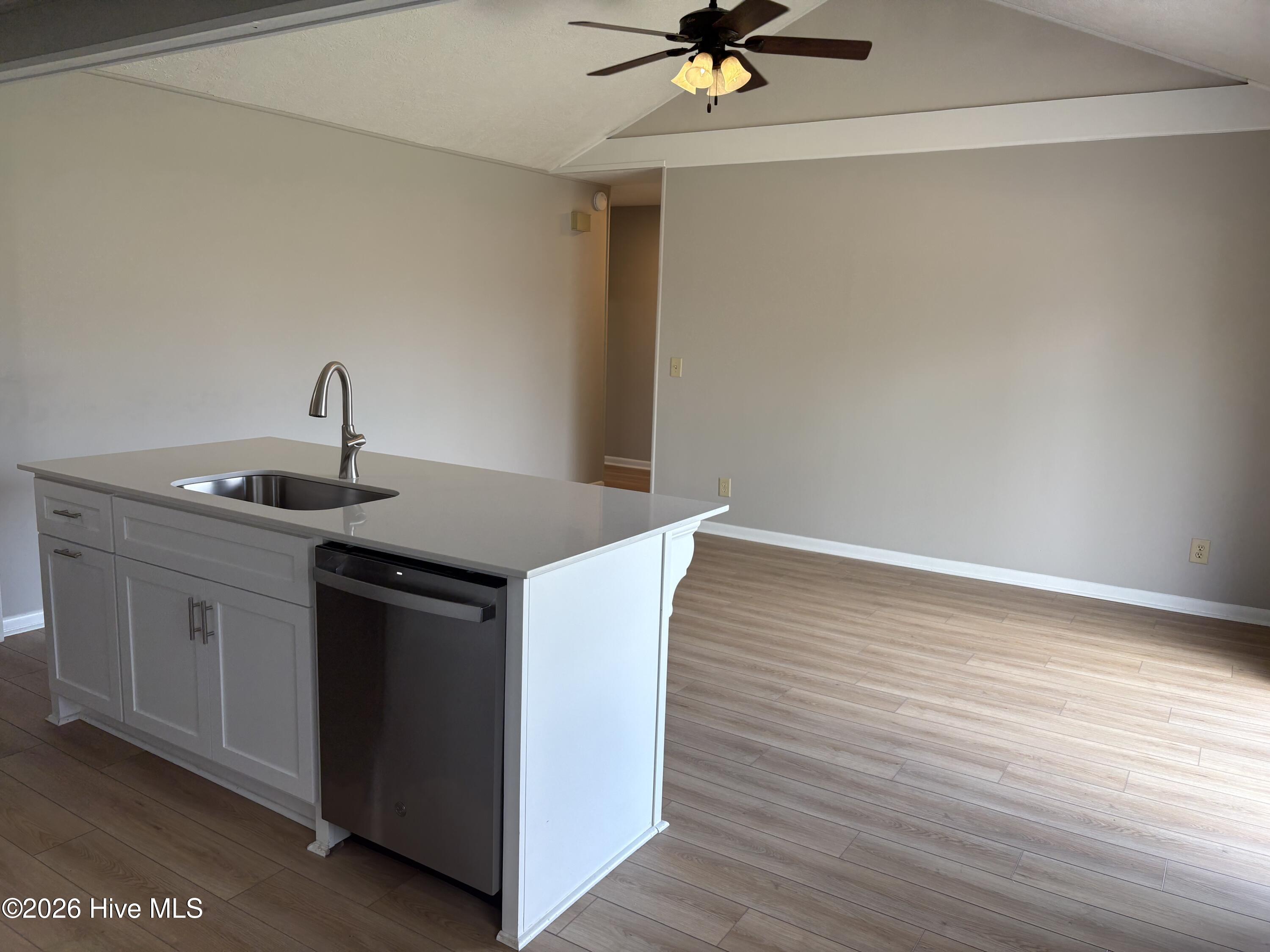 127 Holiday Court Property Photo 3