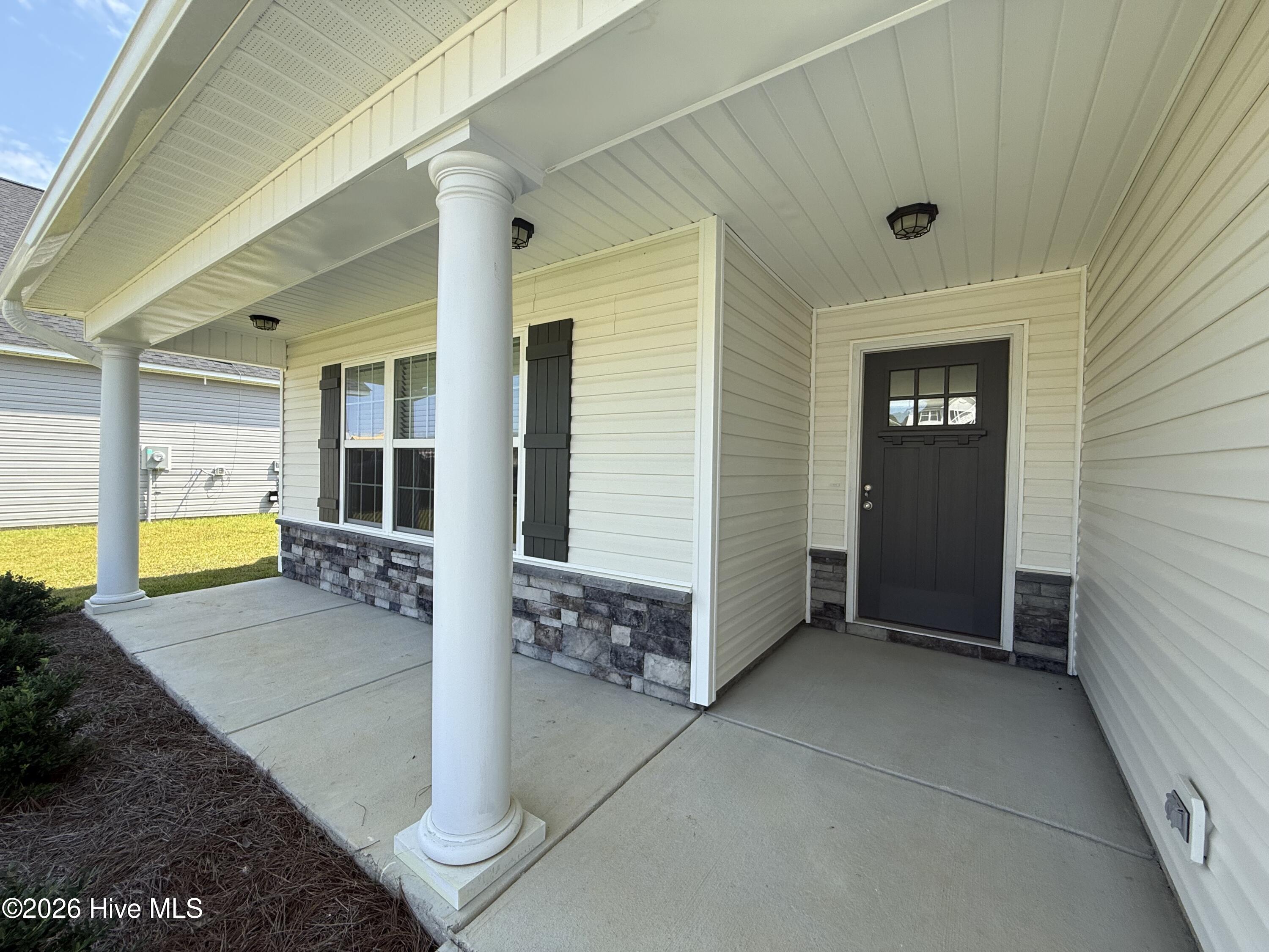 1019 Croaker Court Property Photo 4