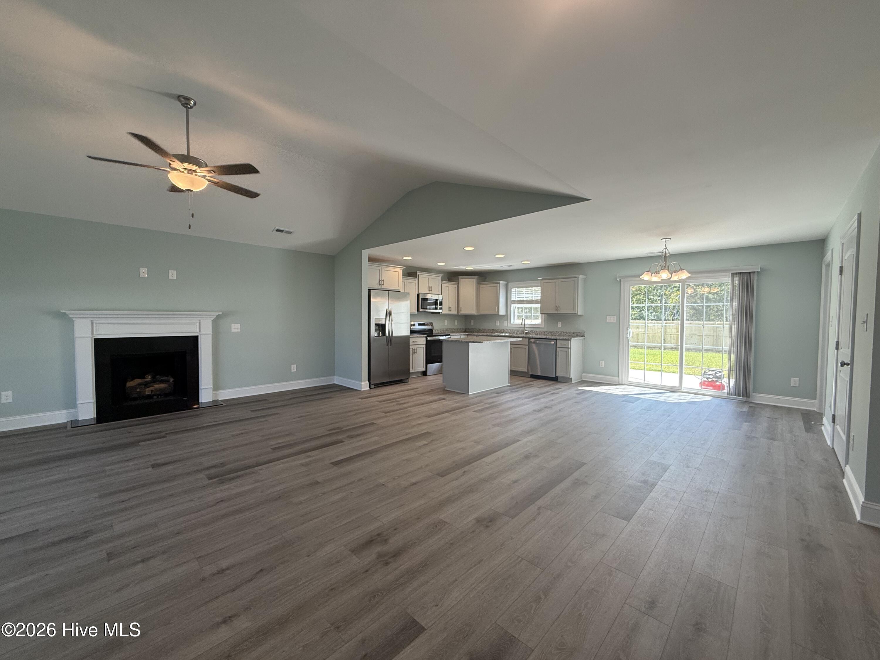 1019 Croaker Court Property Photo 5