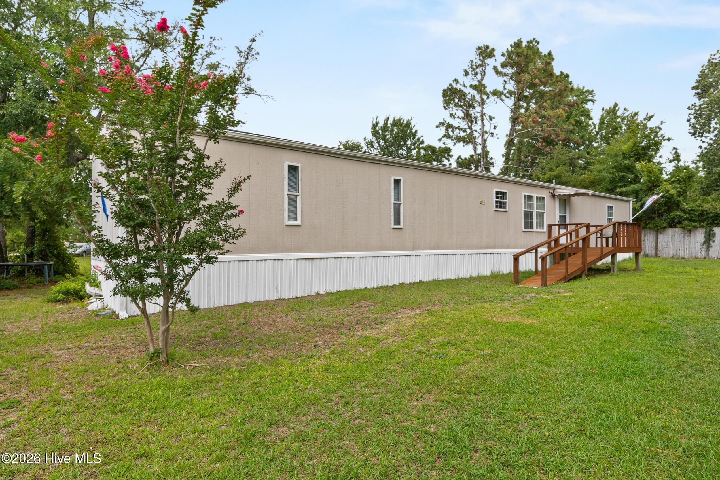 4568 Cedar Street Se Property Photo 4