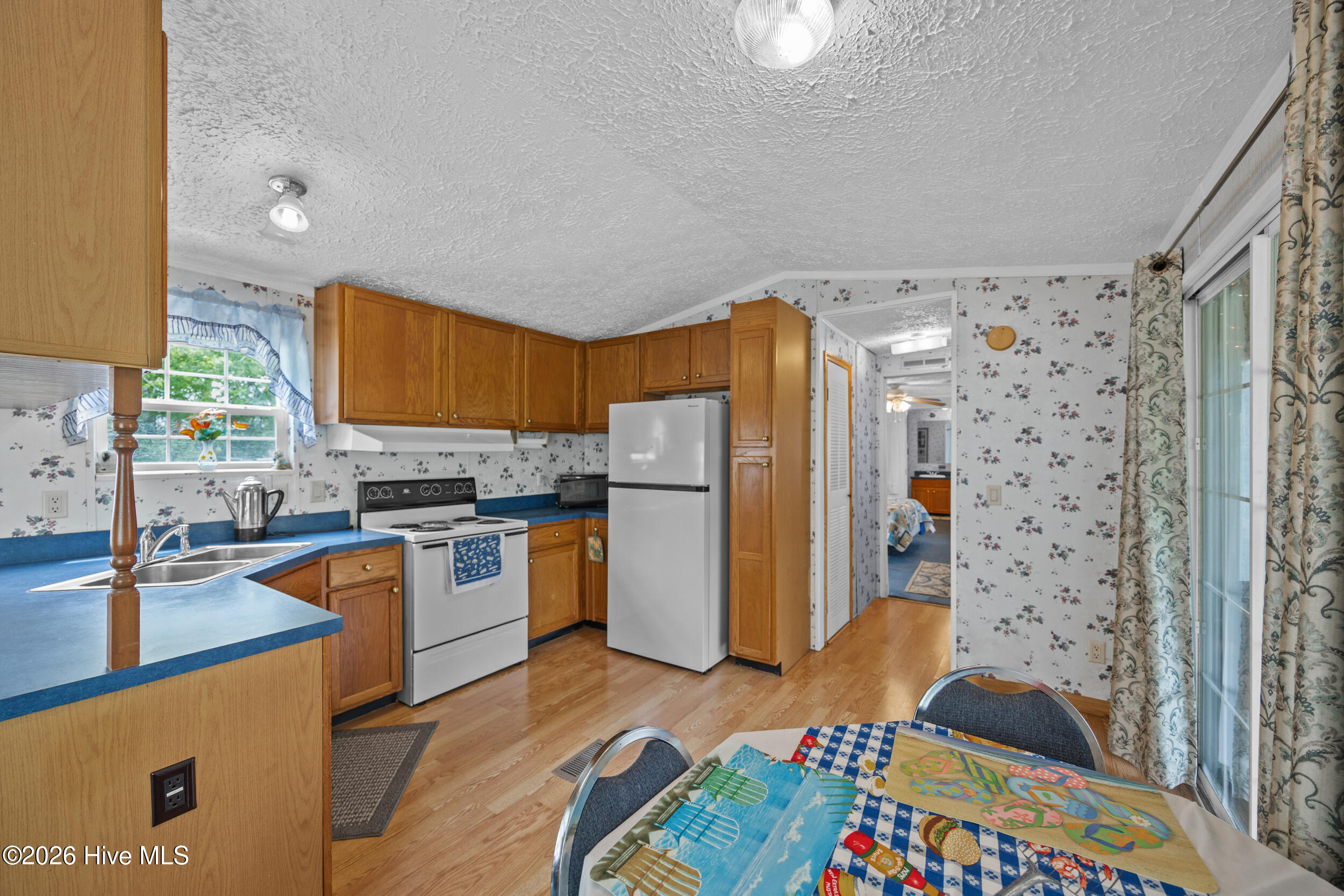 4568 Cedar Street Se Property Photo 10