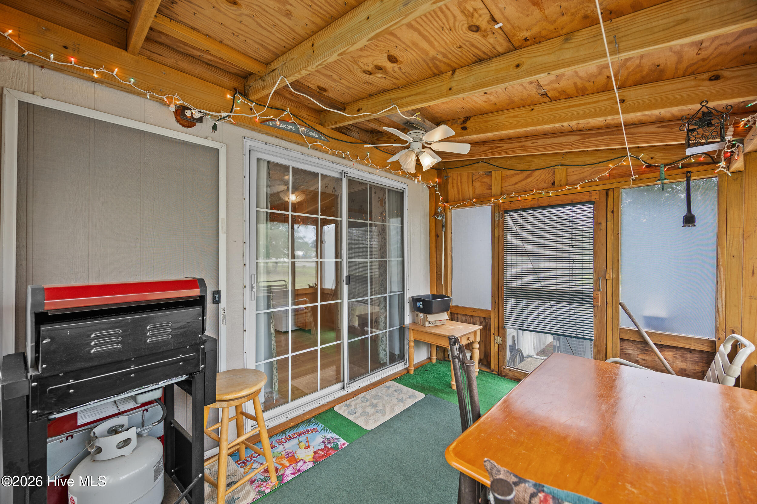 4568 Cedar Street Se Property Photo 23