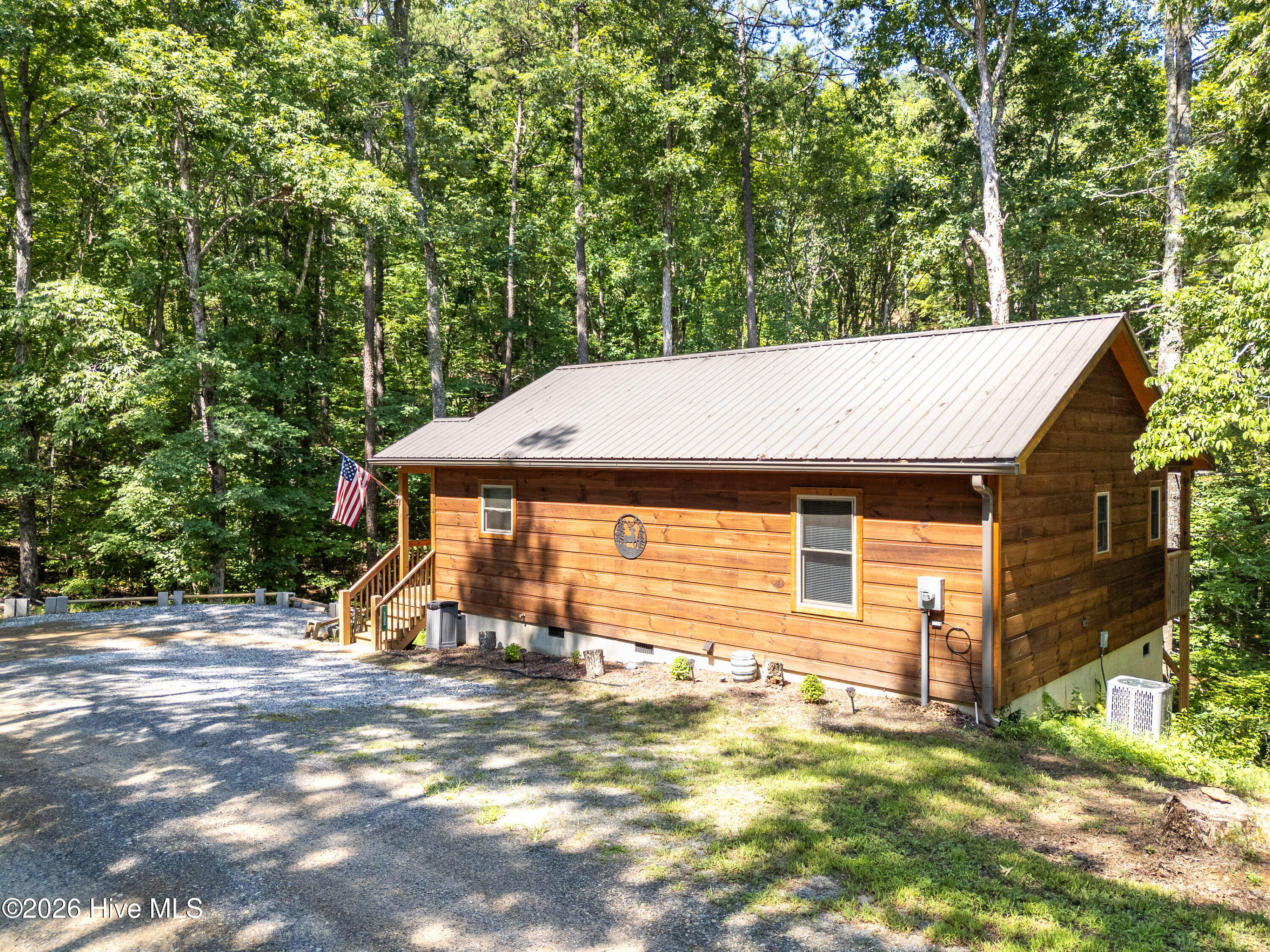 132 Lanes Way Property Photo 3