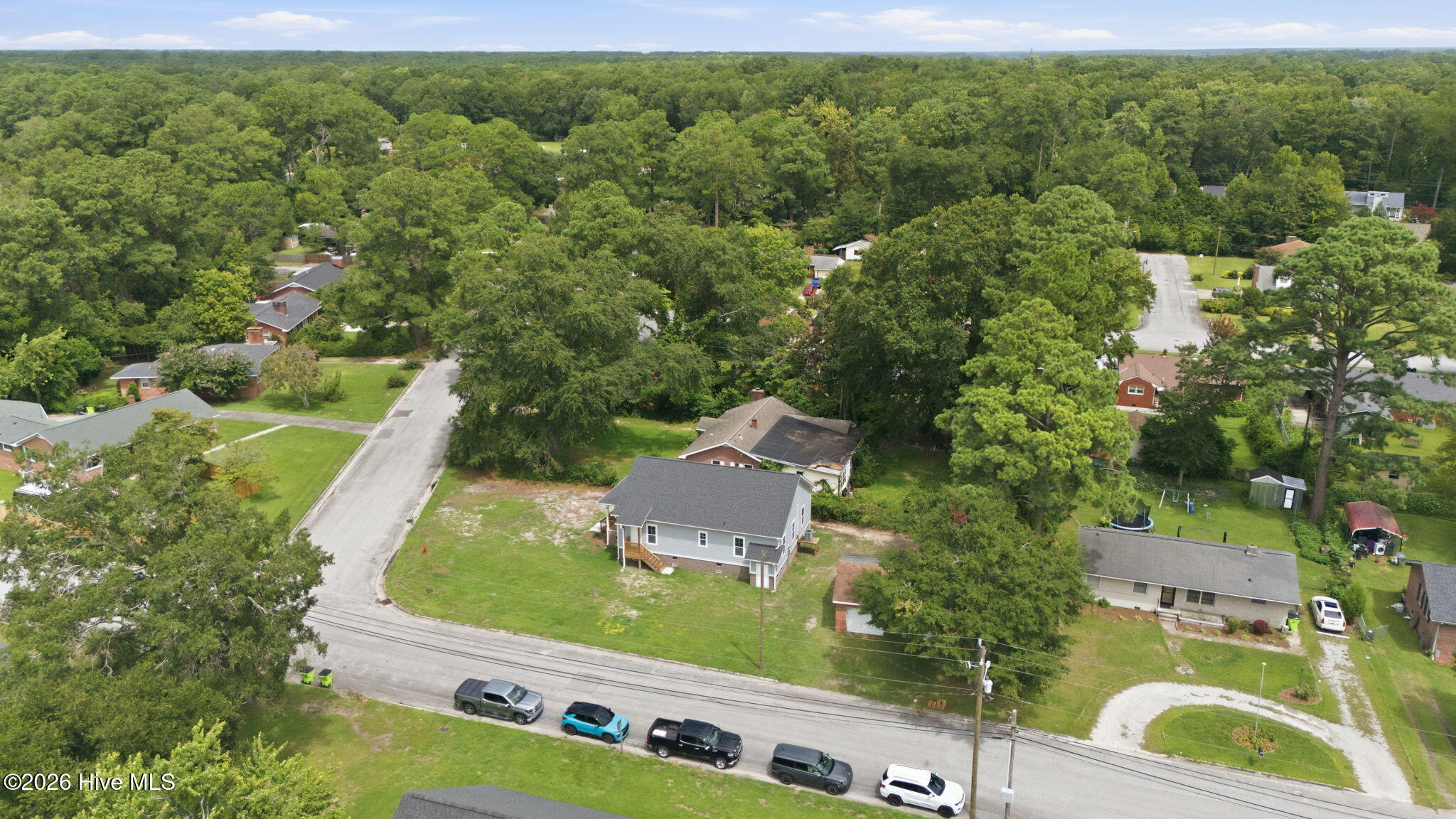 700 N Grace Avenue Property Photo 12