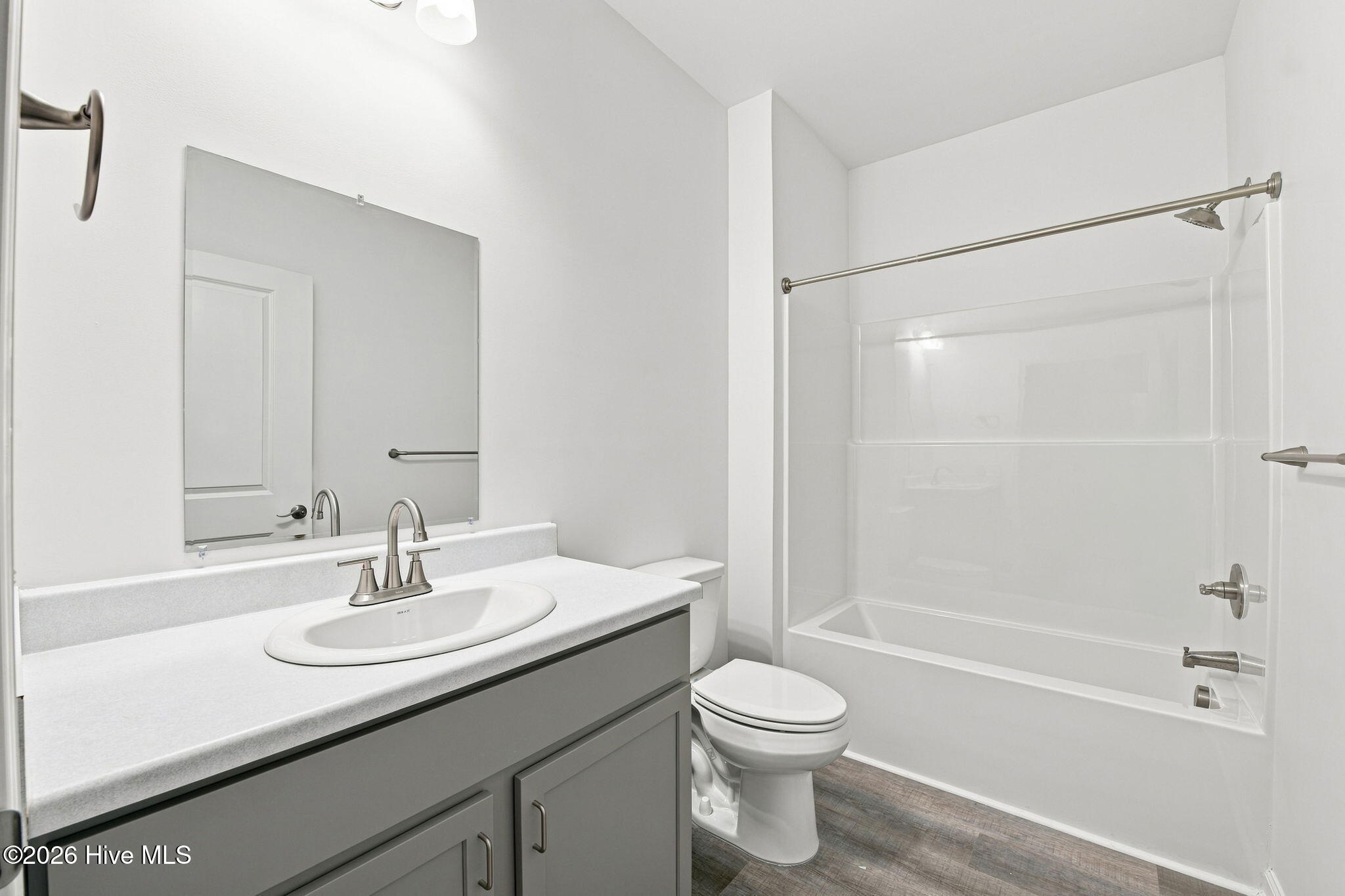700 N Grace Avenue Property Photo 31