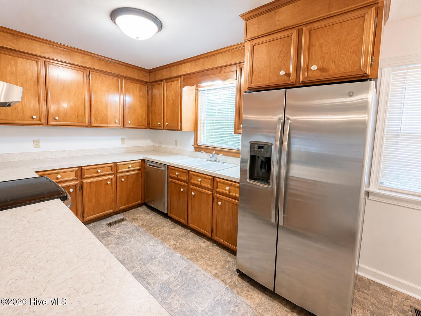 108 Matheson Drive Property Photo 6