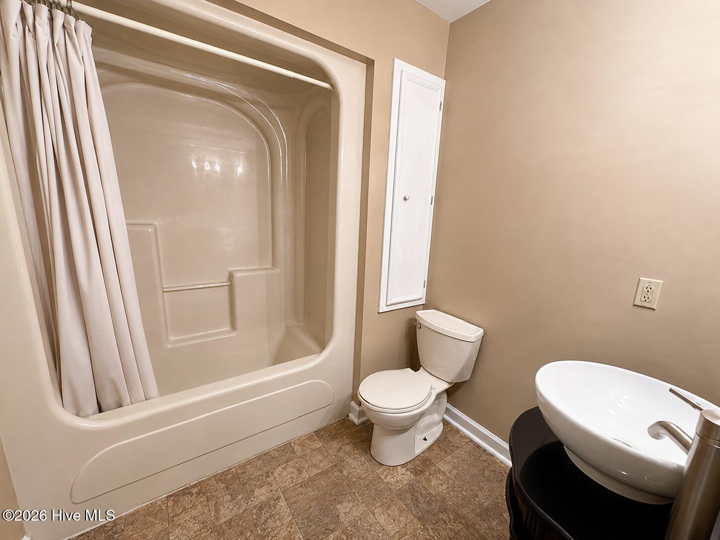 108 Matheson Drive Property Photo 11