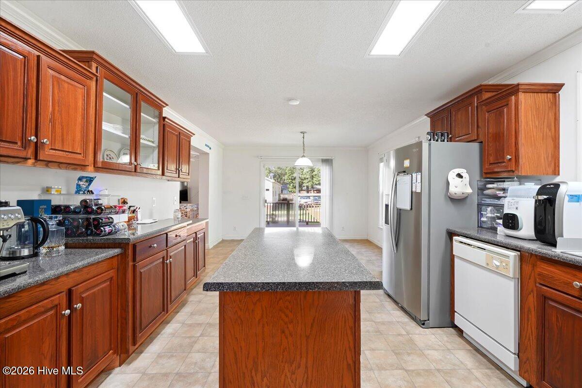 303 Wood Street Property Photo 22
