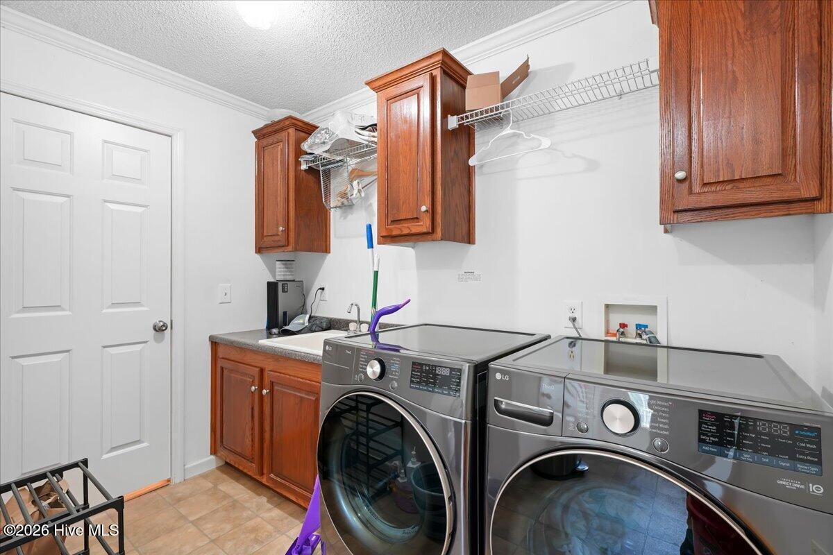 303 Wood Street Property Photo 43