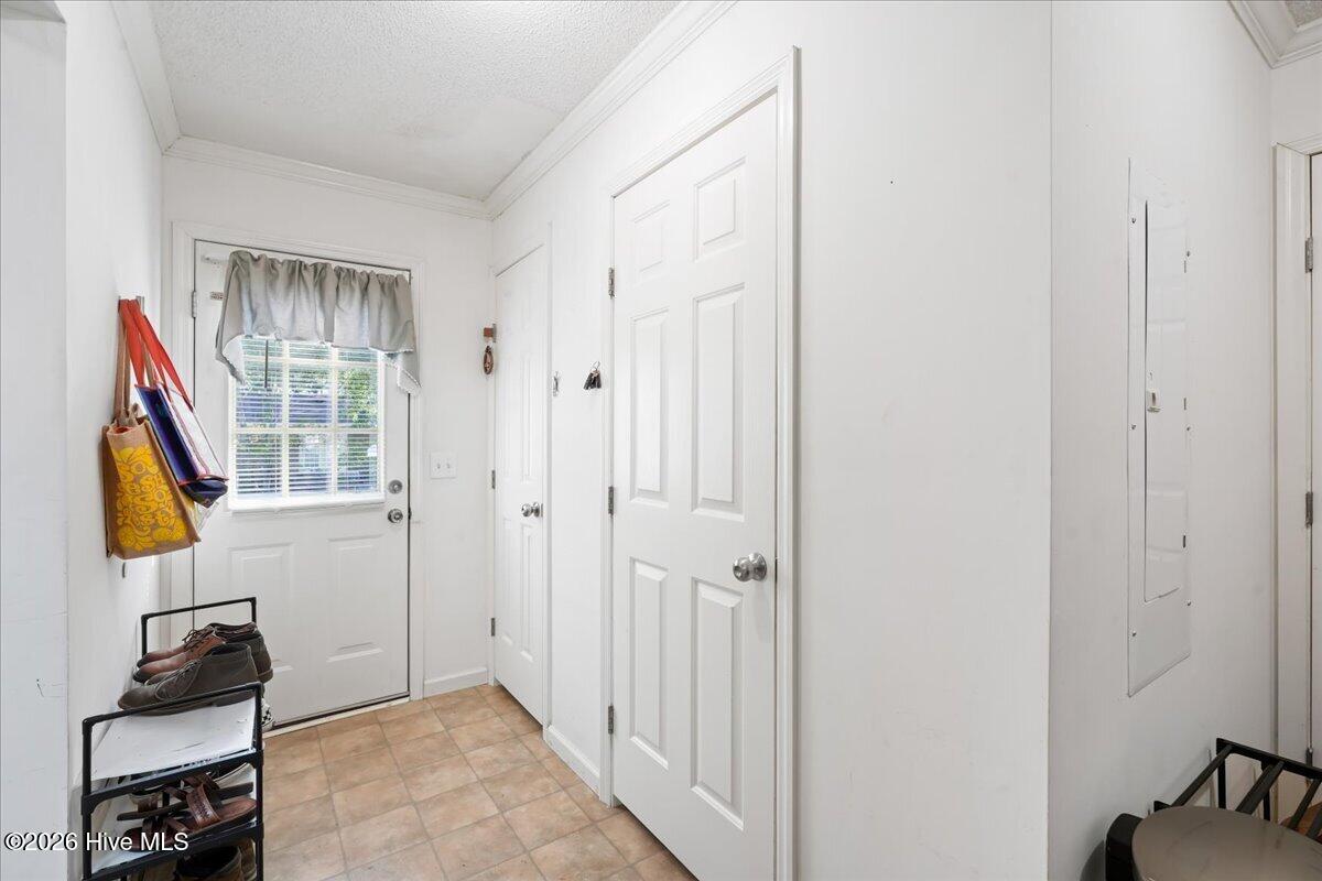 303 Wood Street Property Photo 44