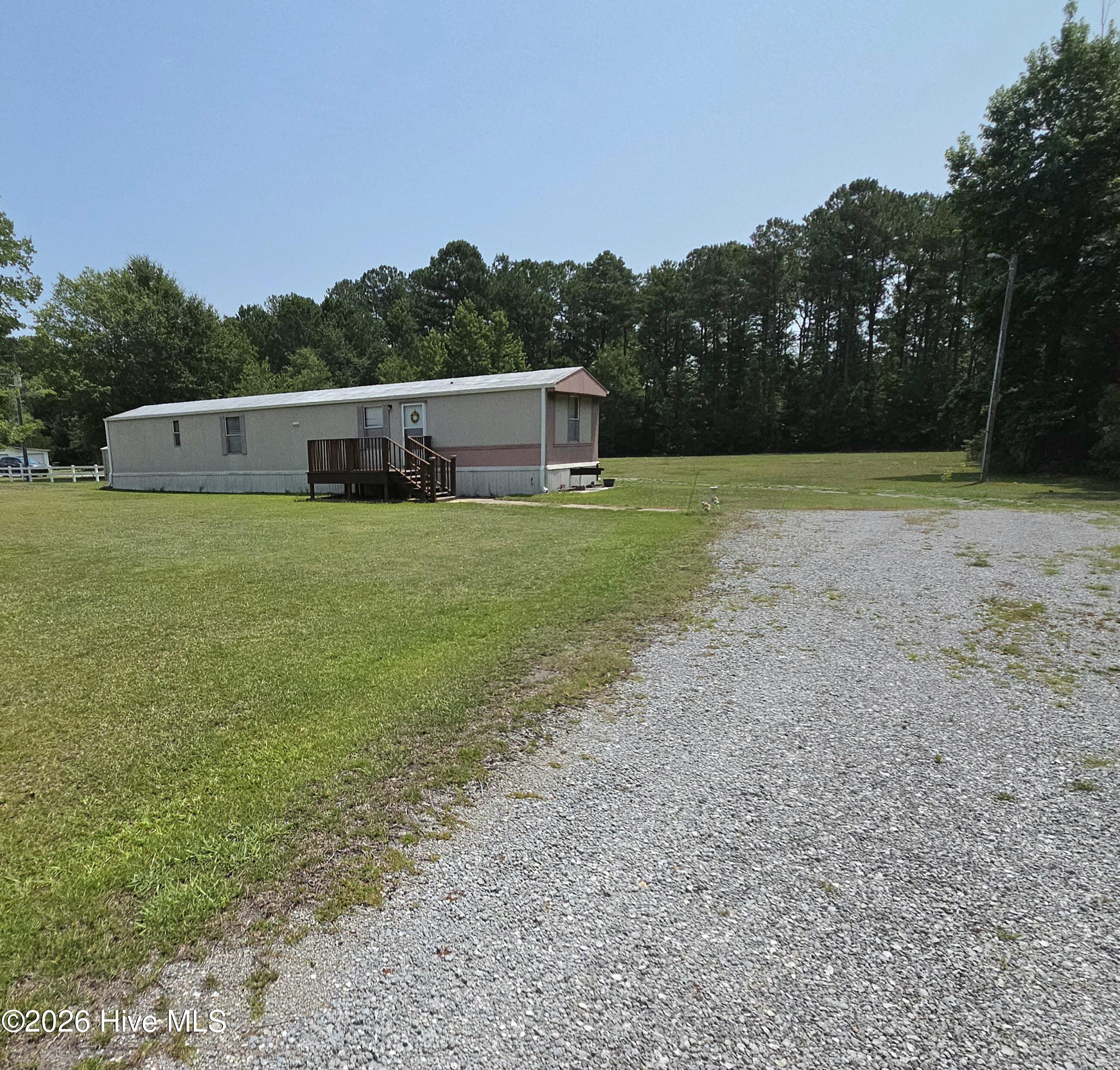 205 26 Meadow Lane E Property Photo 3