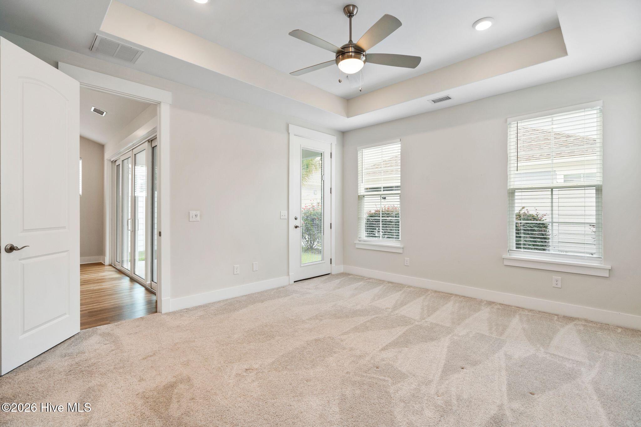 1535 Harbour Place Drive Property Photo 11