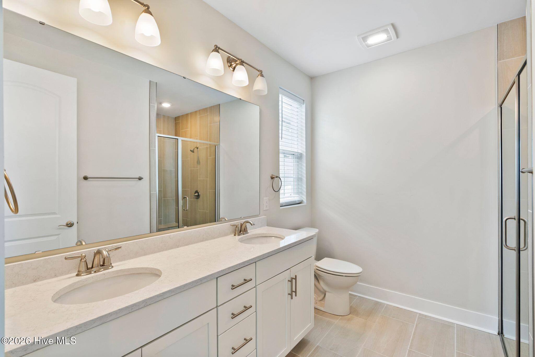 1535 Harbour Place Drive Property Photo 16