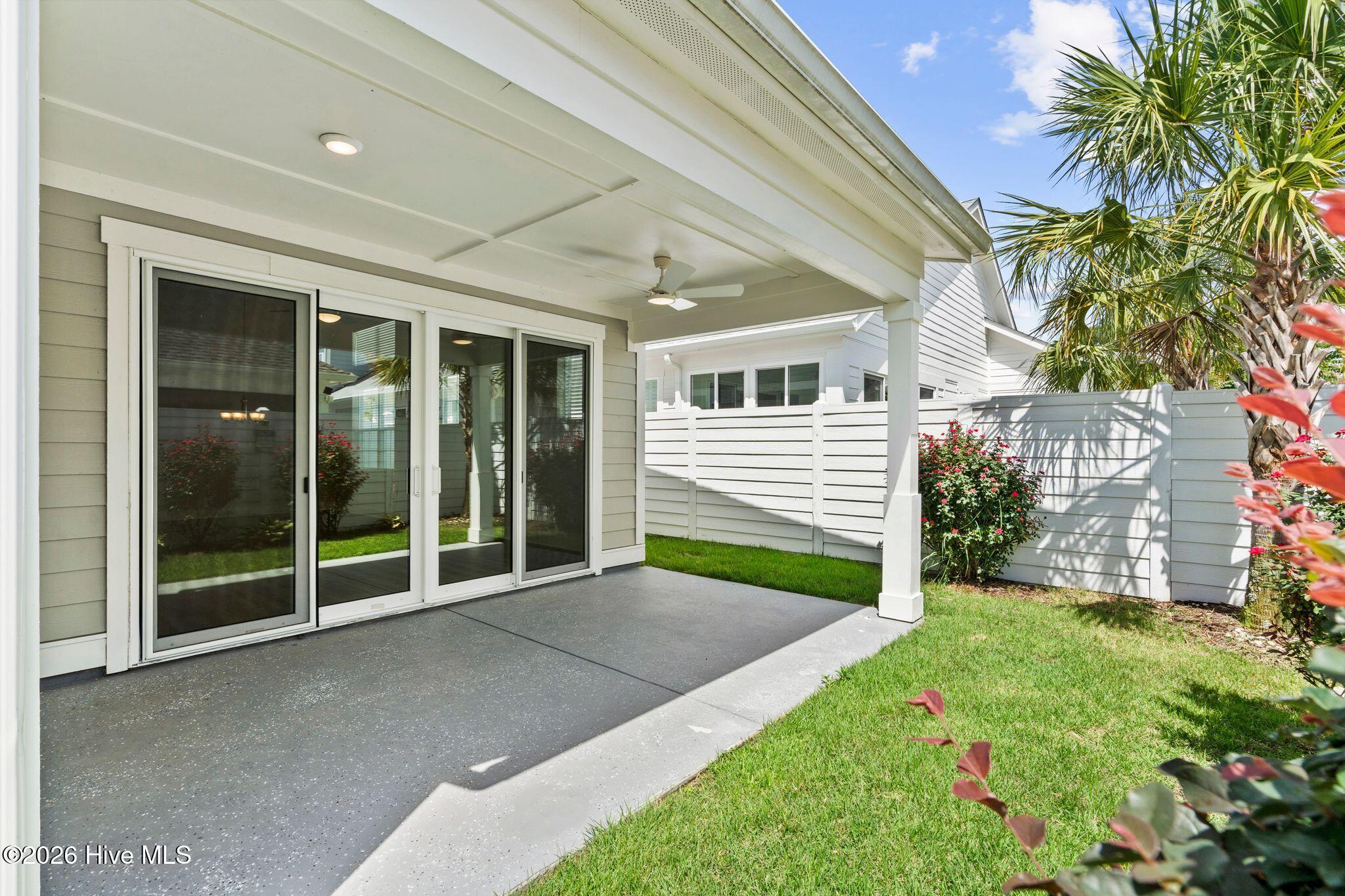1535 Harbour Place Drive Property Photo 27
