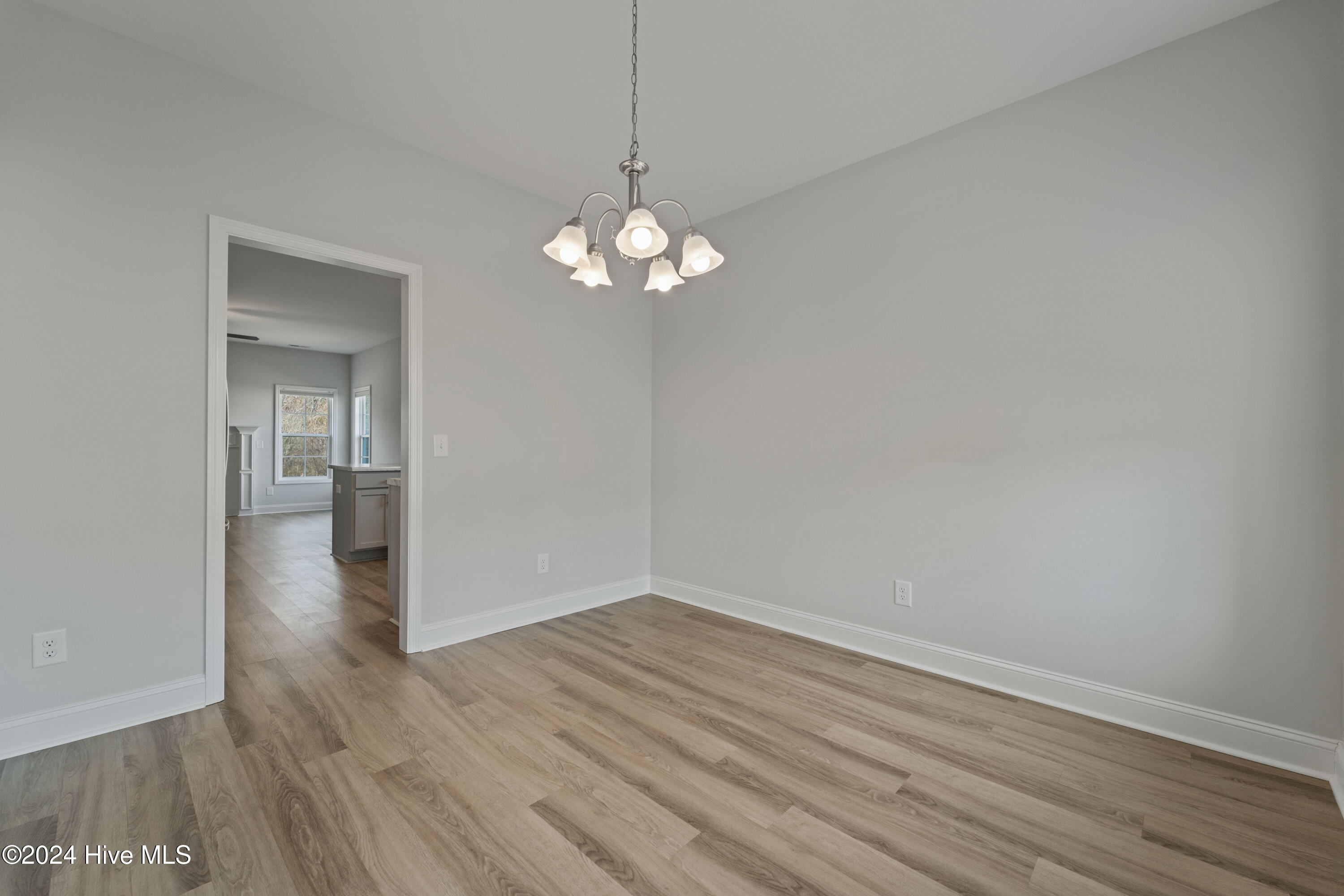125 Pembury Way Property Photo 3
