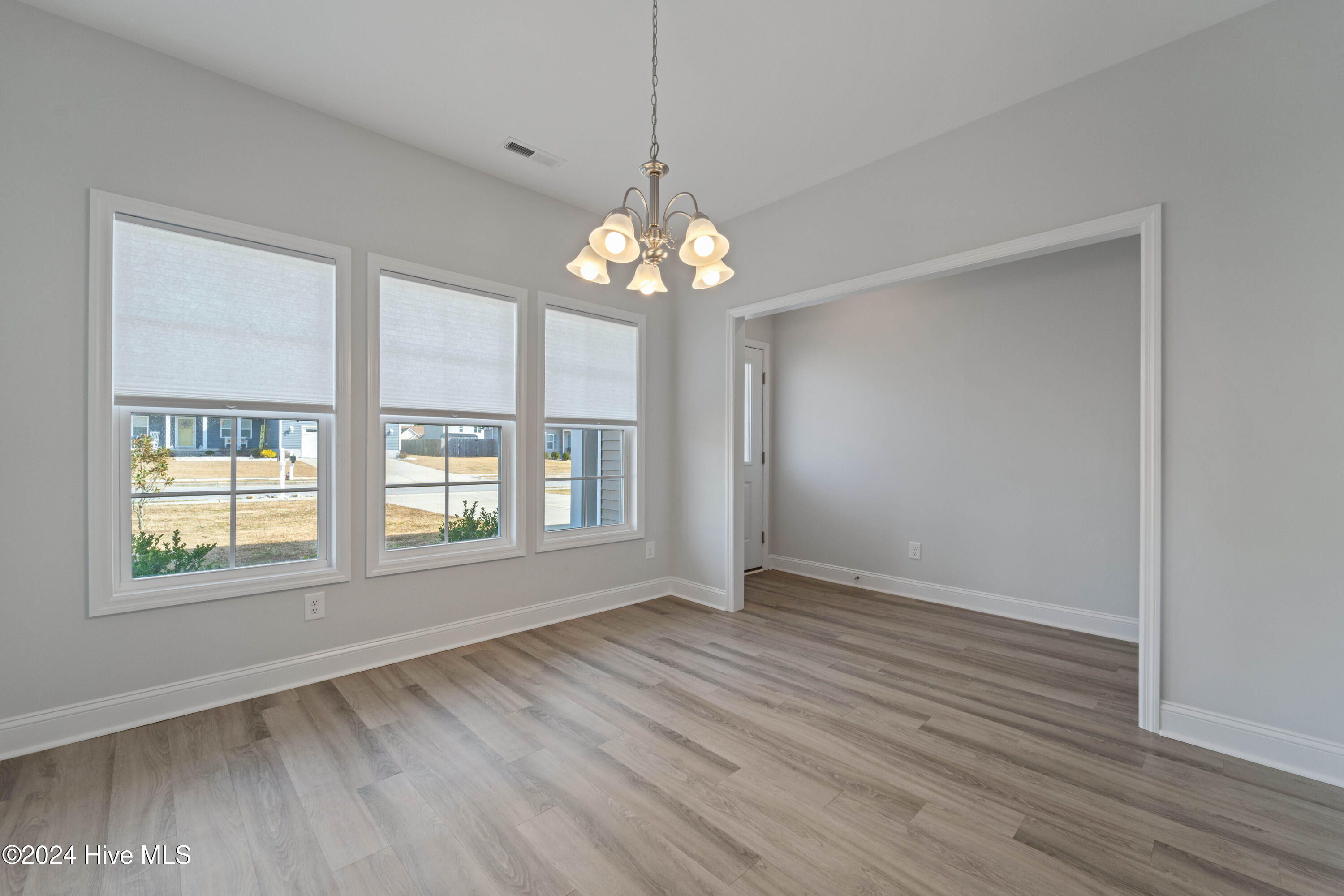 125 Pembury Way Property Photo 4