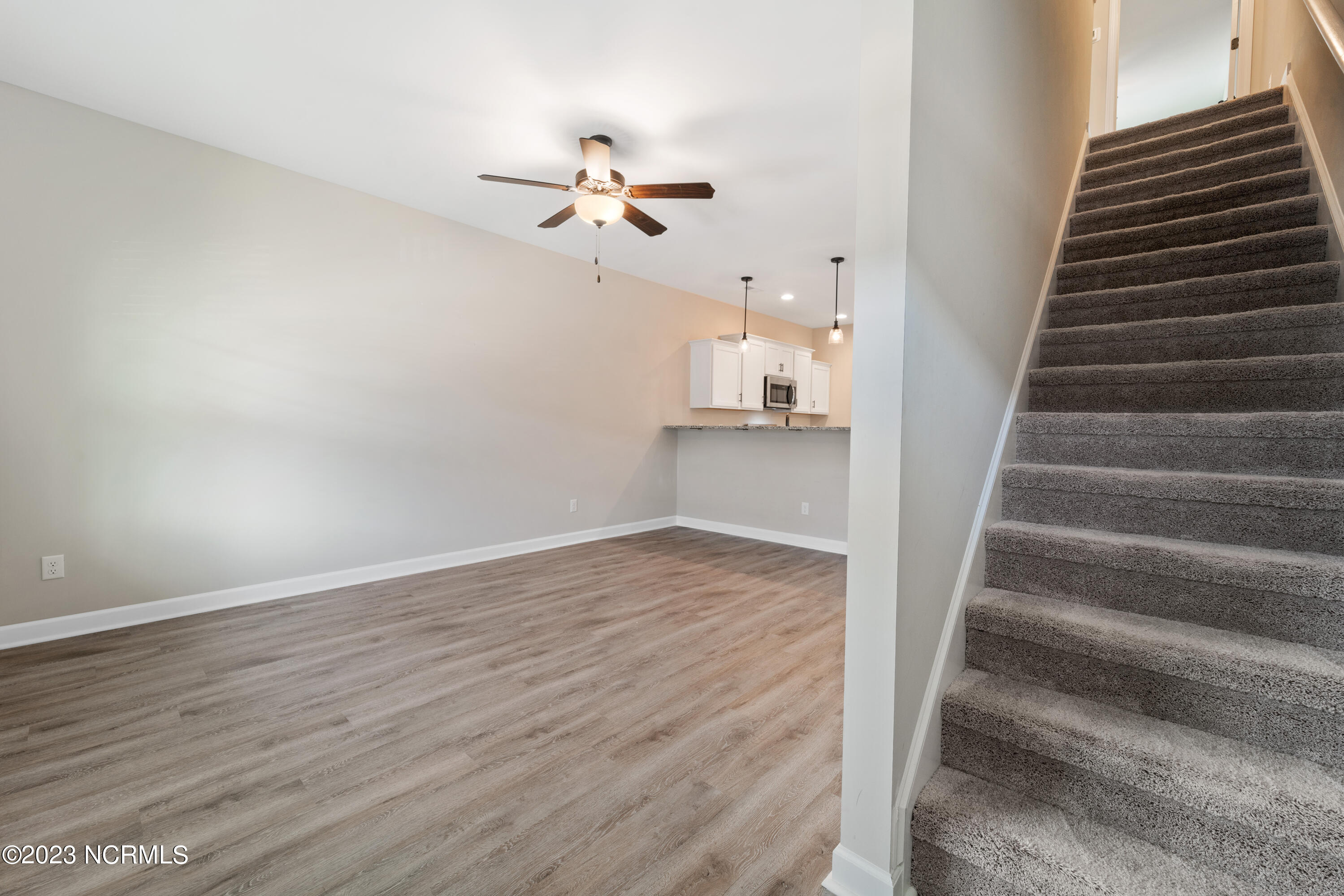 18 Catalina Circle Property Photo 5