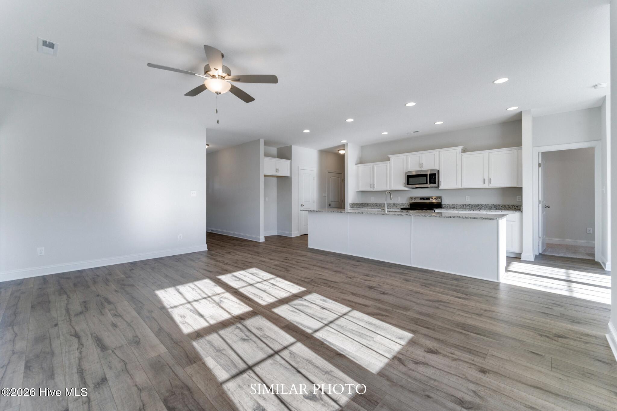 776 Regiment Road Property Photo 6