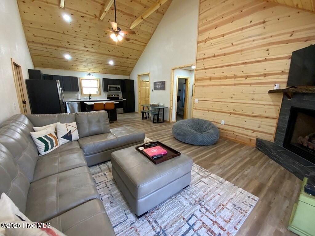 28 Copper Fox Corner Property Photo 17