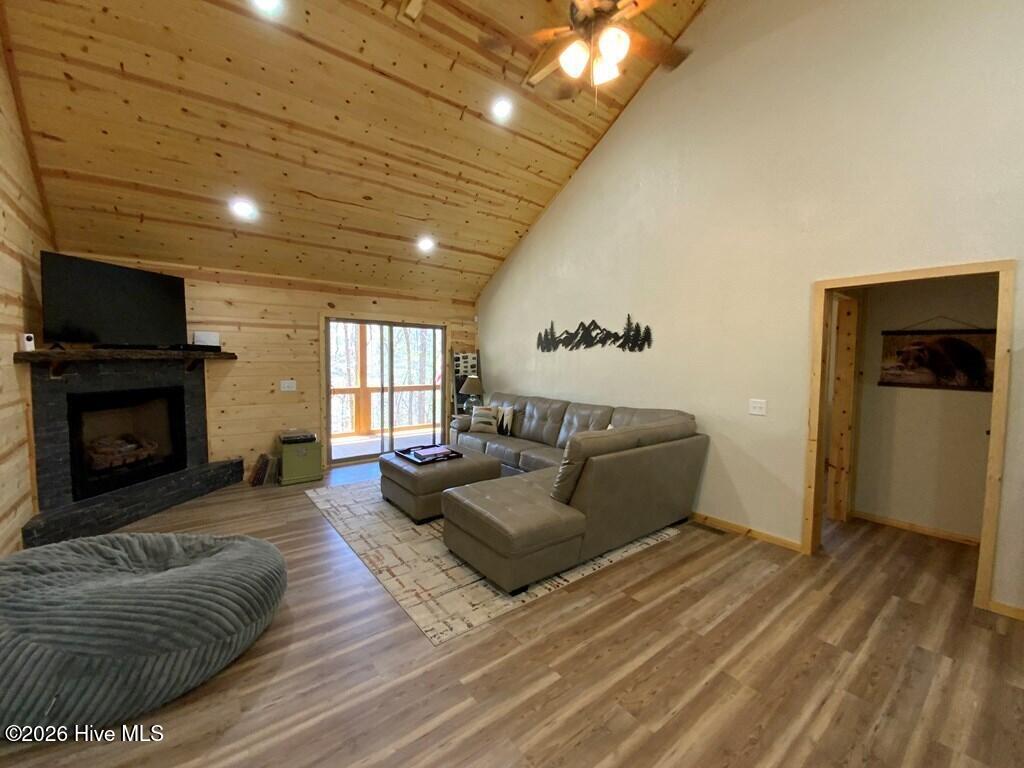 28 Copper Fox Corner Property Photo 21