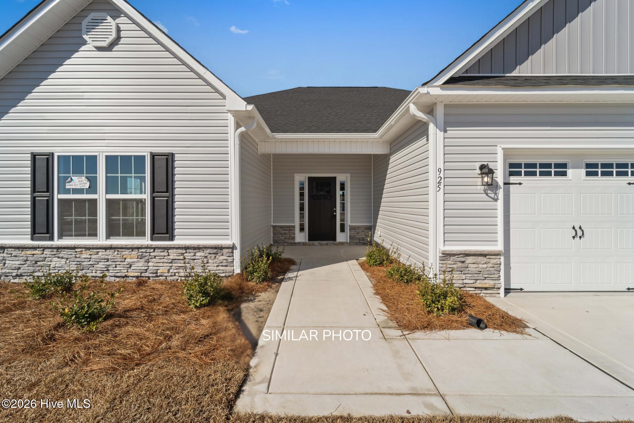 775 Regiment Road Property Photo 2