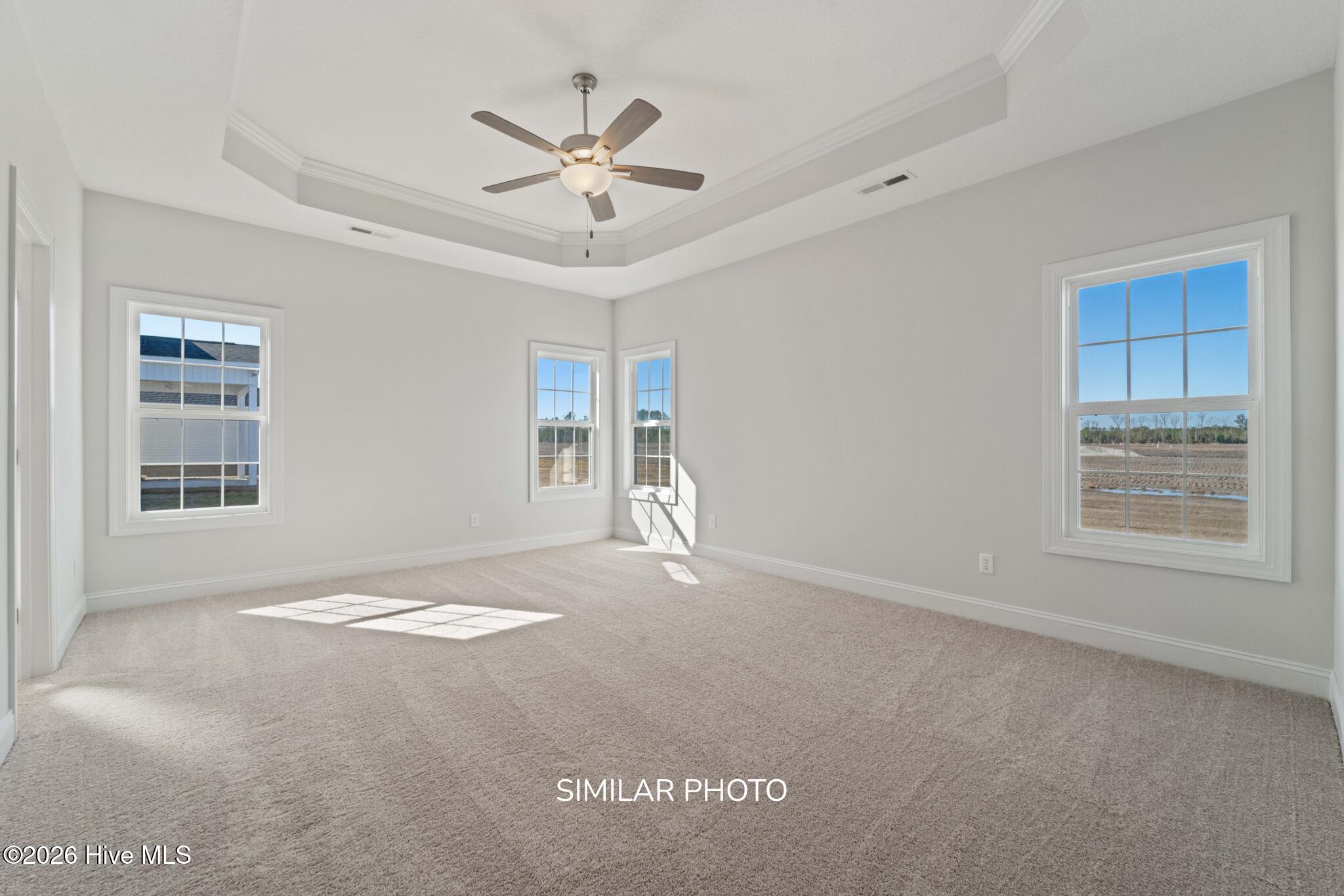 775 Regiment Road Property Photo 11
